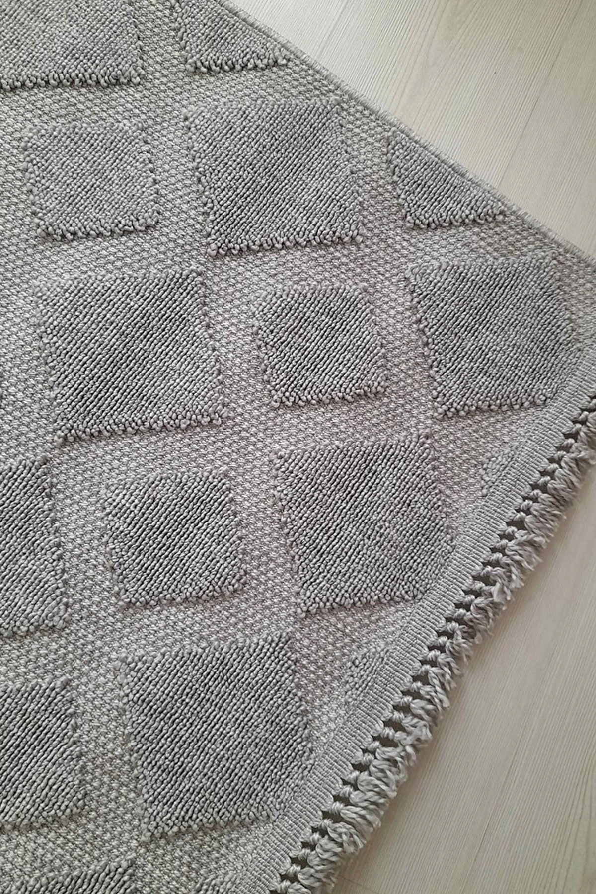 Velino 7505 Gri - Salon, Koridor (Yolluk), Mutfak, Antre, Yatak ve Oturma Odası Halısı