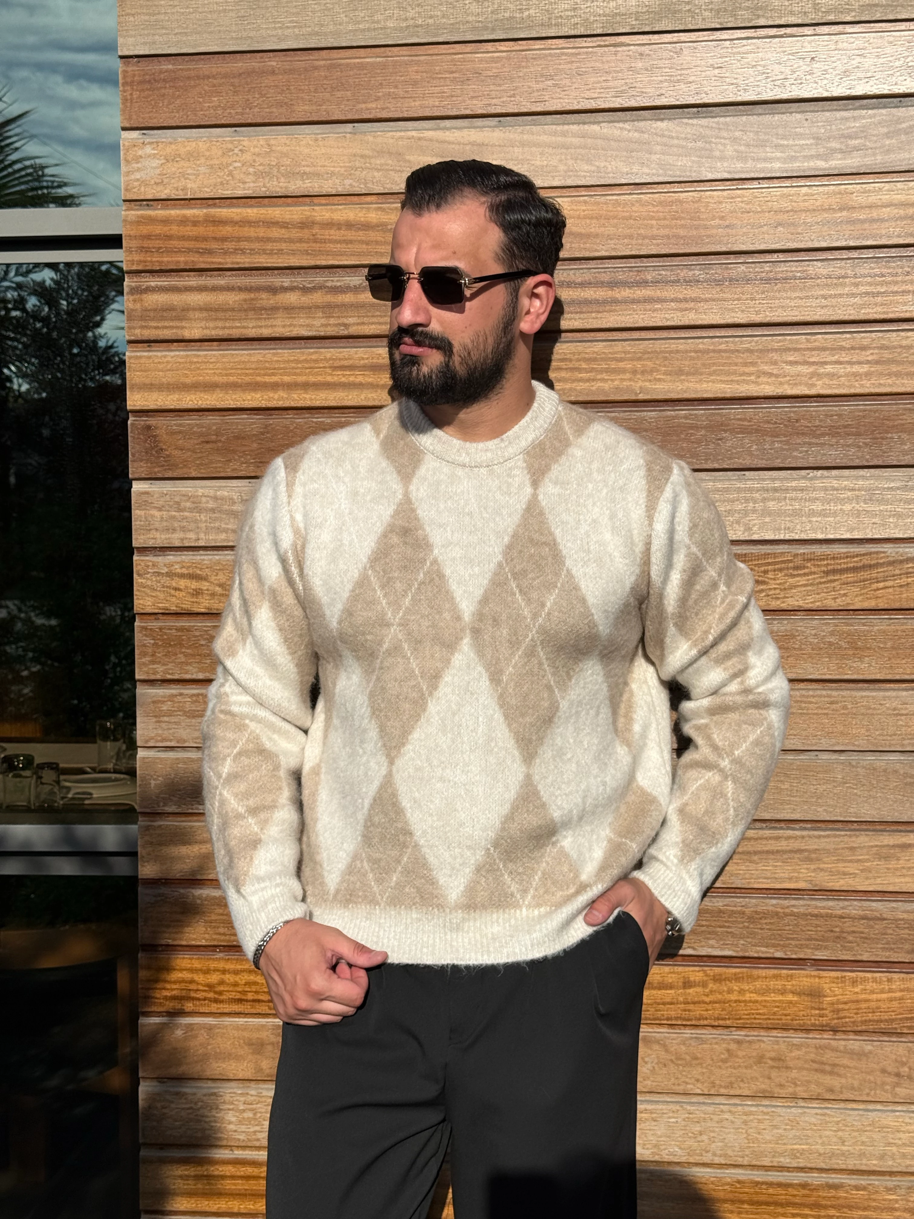 BAKLAVA DESEN KREM KAZAK