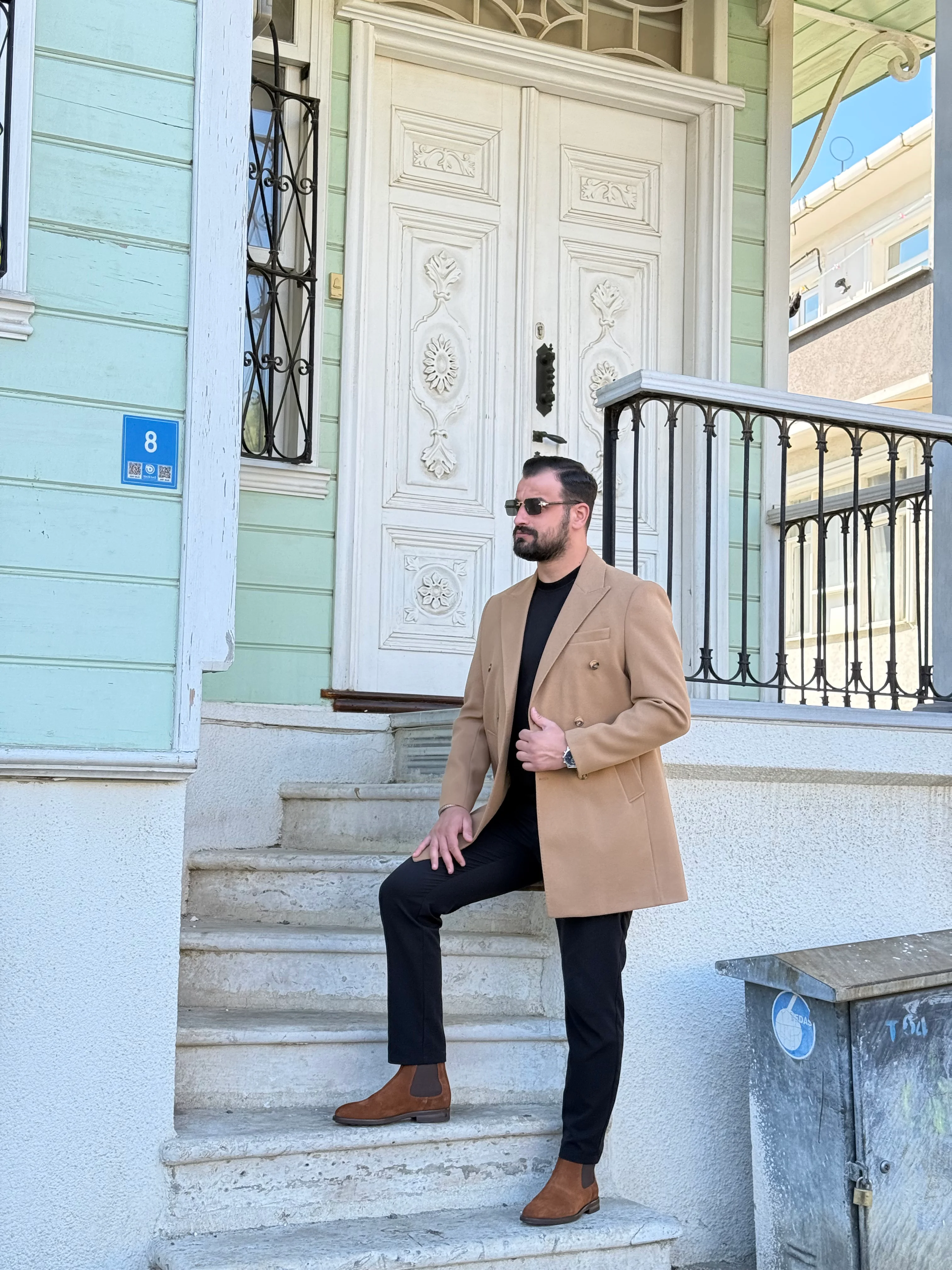 TABA RENK KRUVAZE KAŞE KABAN