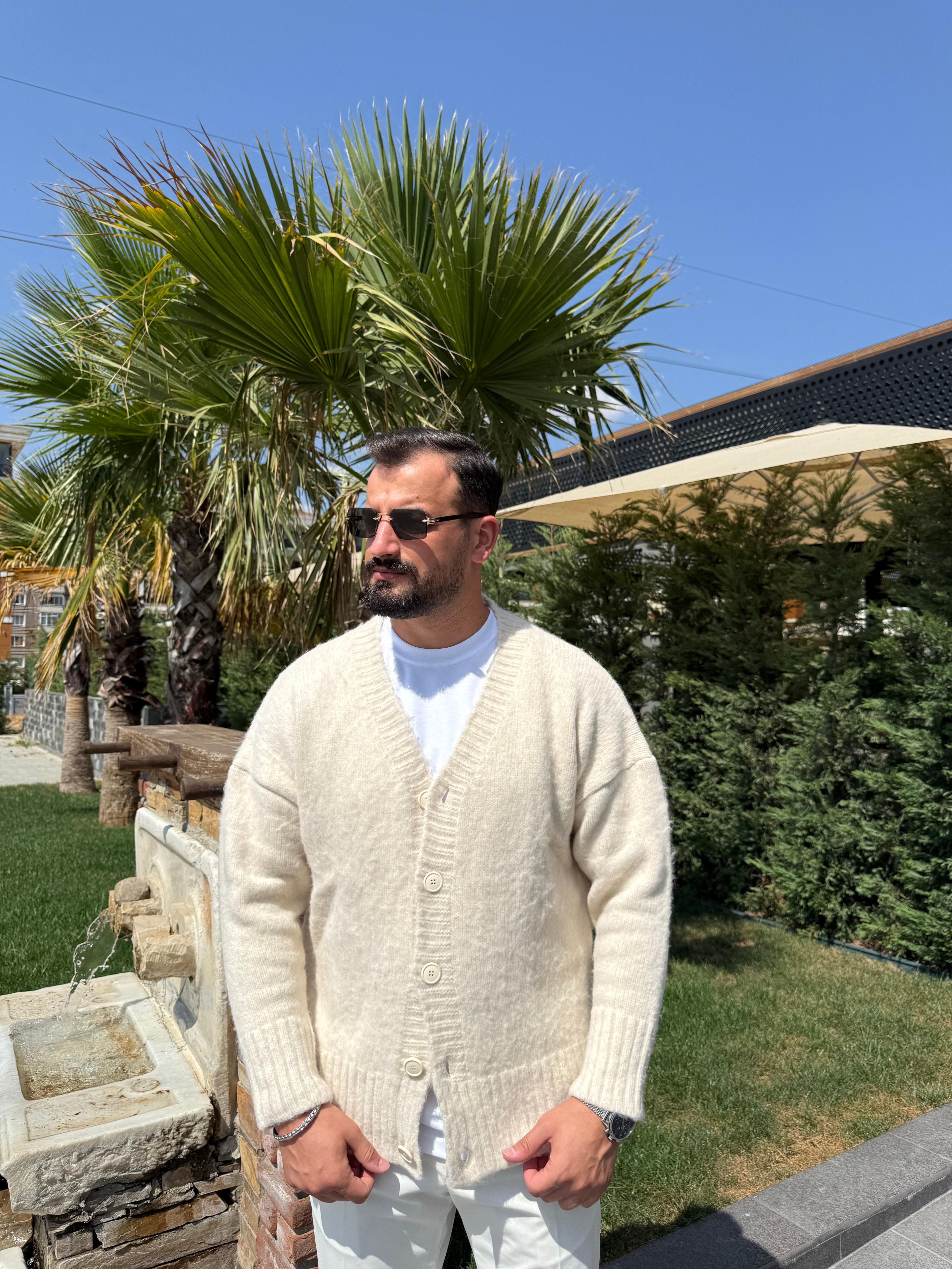 Bej Oversize Pamuklu Basıc Hırka