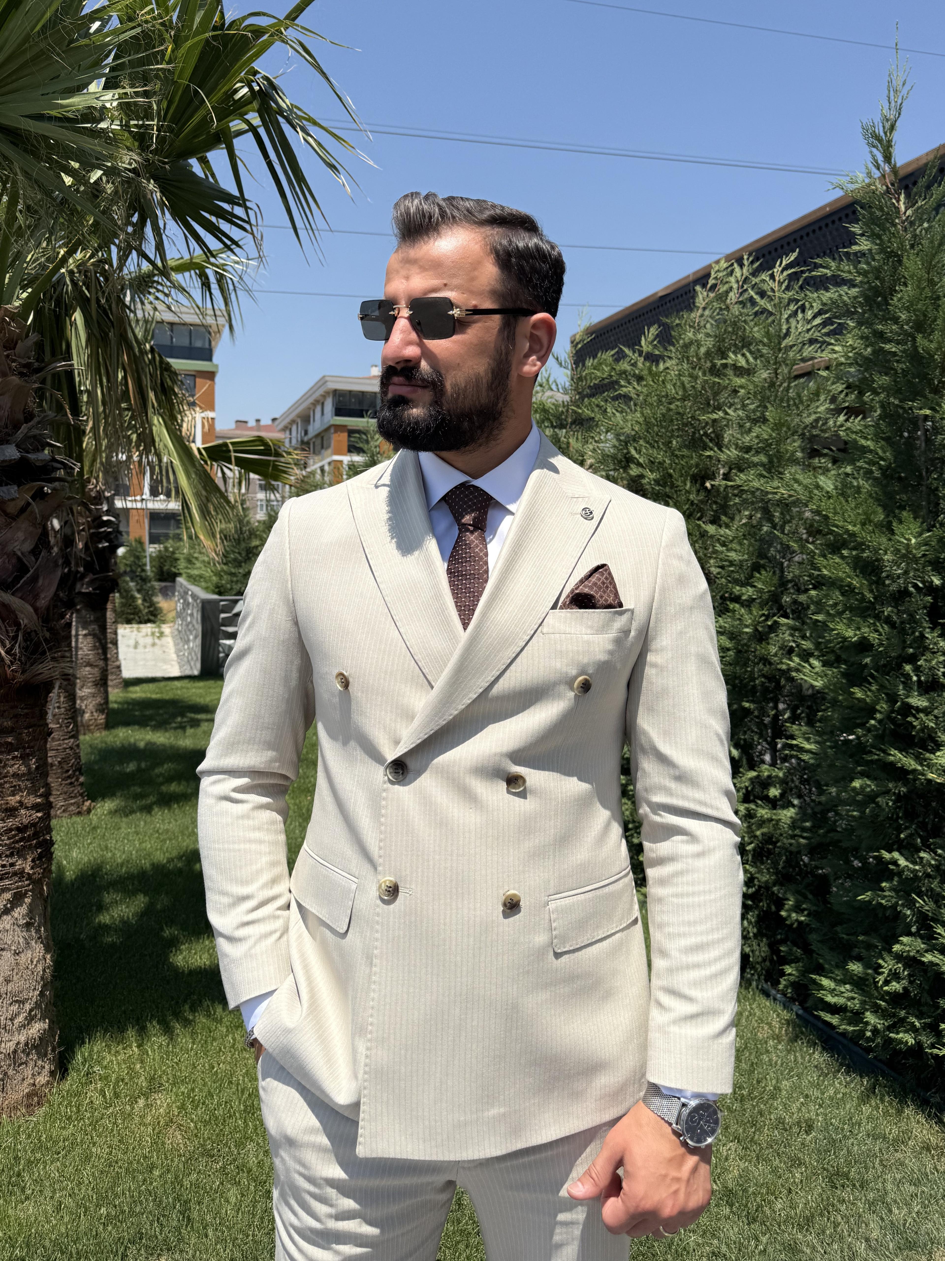 KREM RENGİ KRUVAZE TAKIM ELBİSE