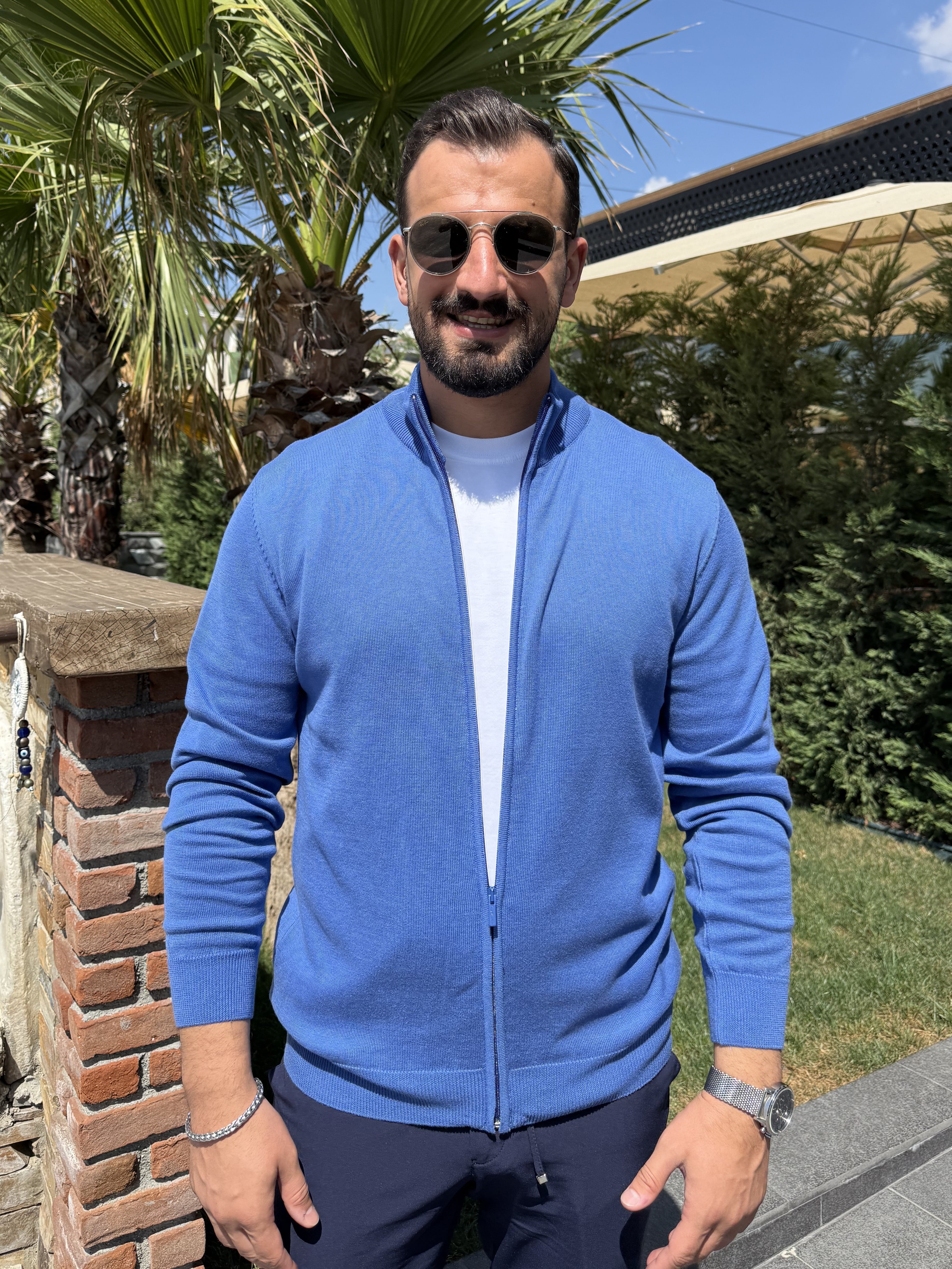 Basıc Mavi hırka