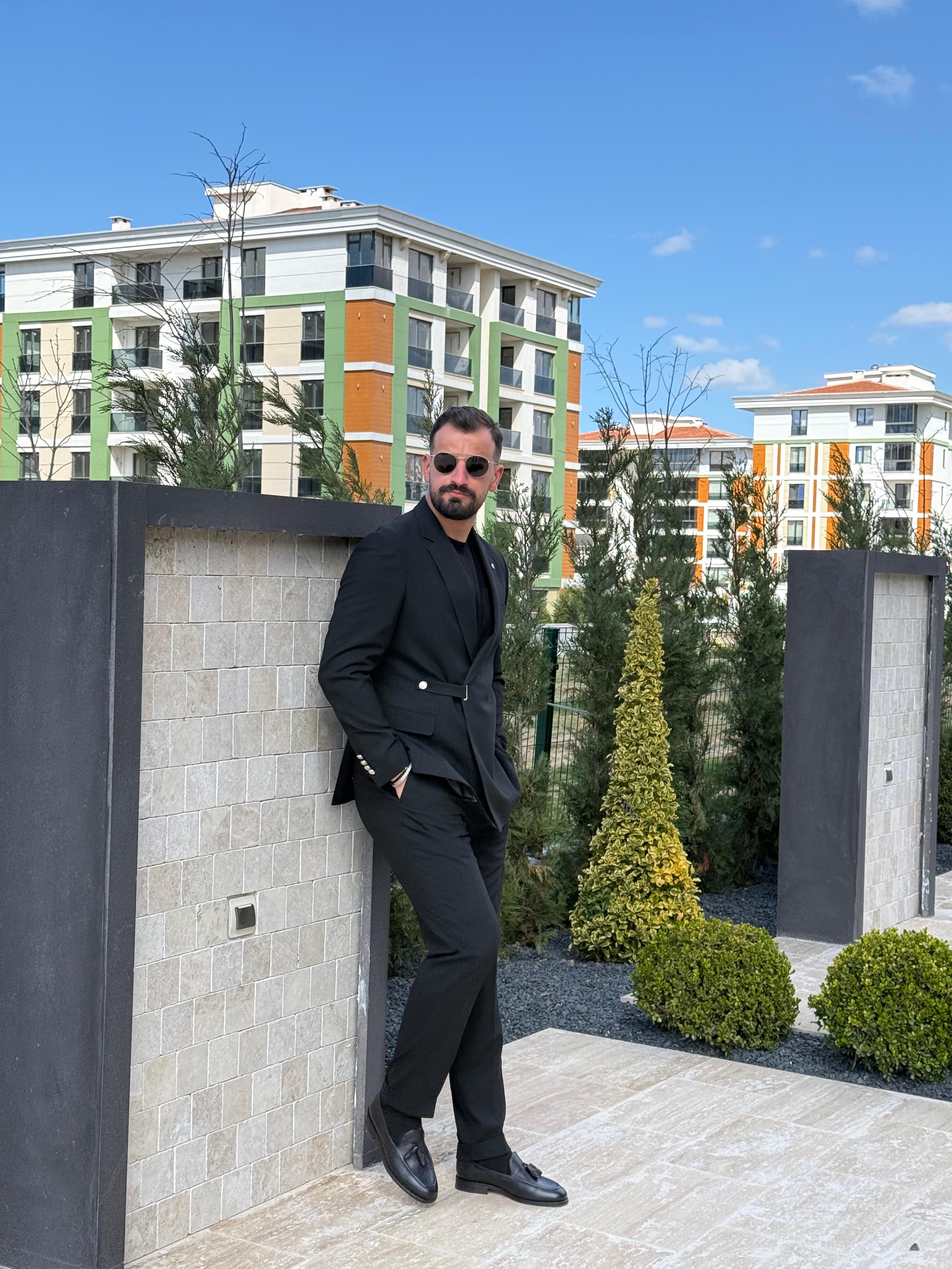 YANDAN BAĞLAMA DETAYLI TAKIM ELBİSE