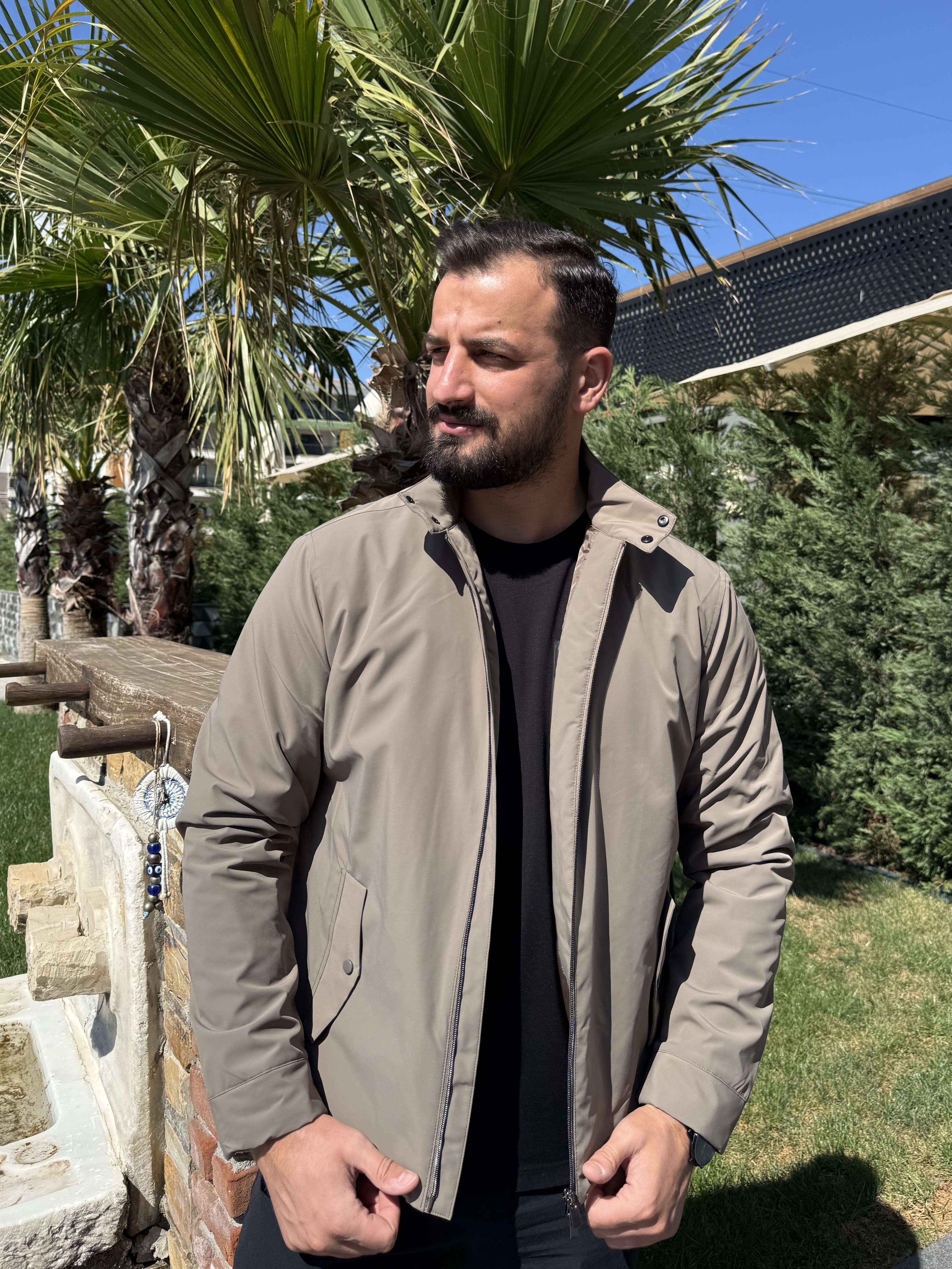 HAKİ ŞİŞME MONT