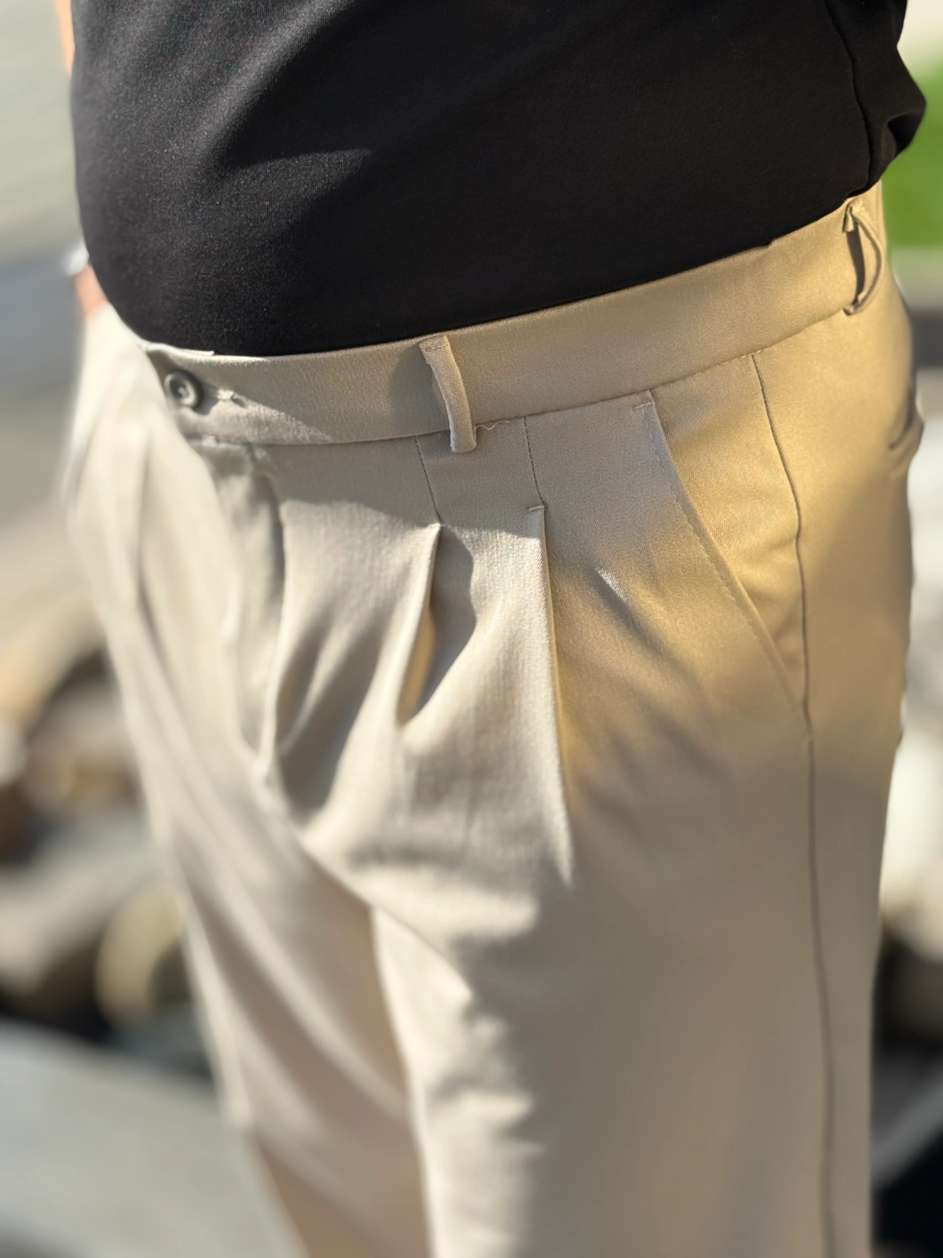 BAGGY KREM RENK PİLELİ KUMAŞ PAMTOLON