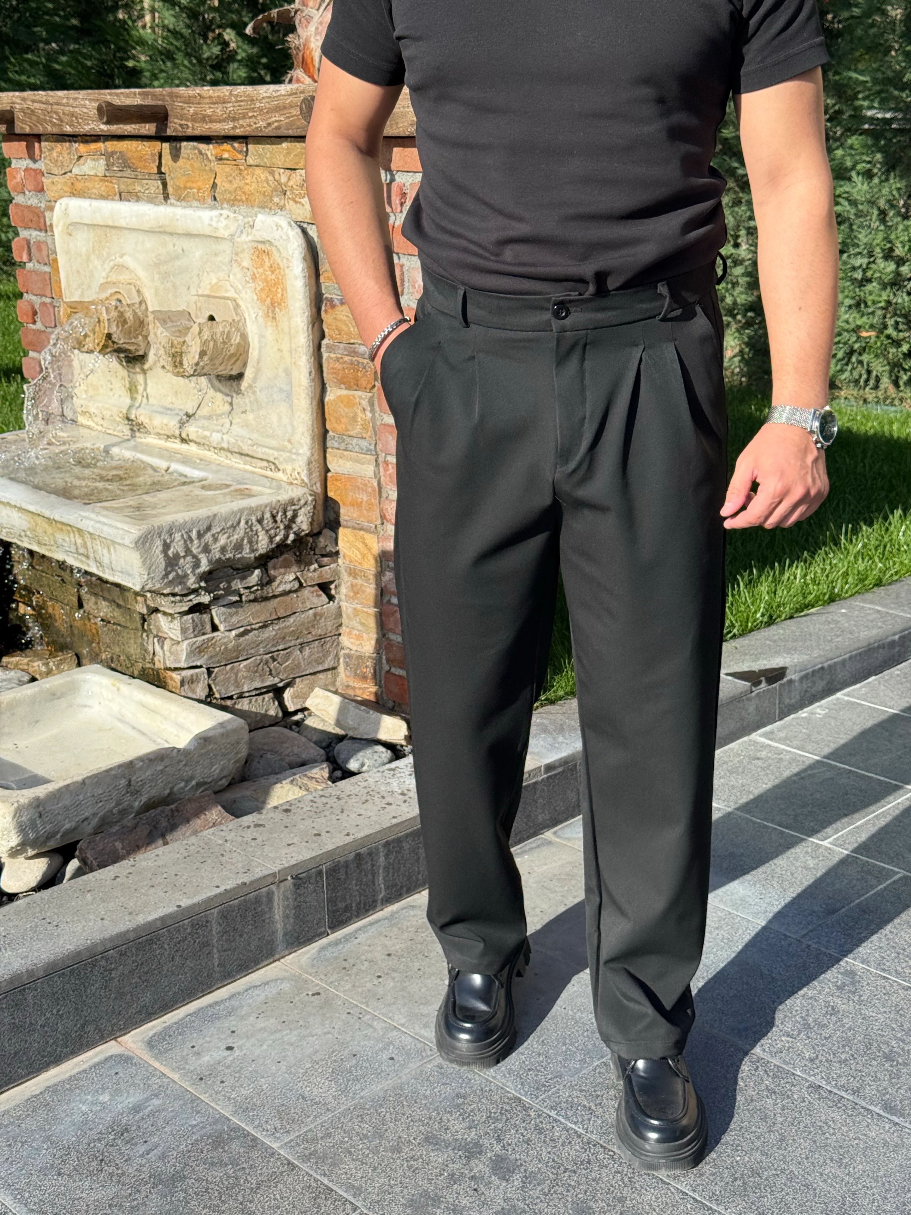 BAGGY SİYAH PİLELİ KUMAŞ PANTOLONi