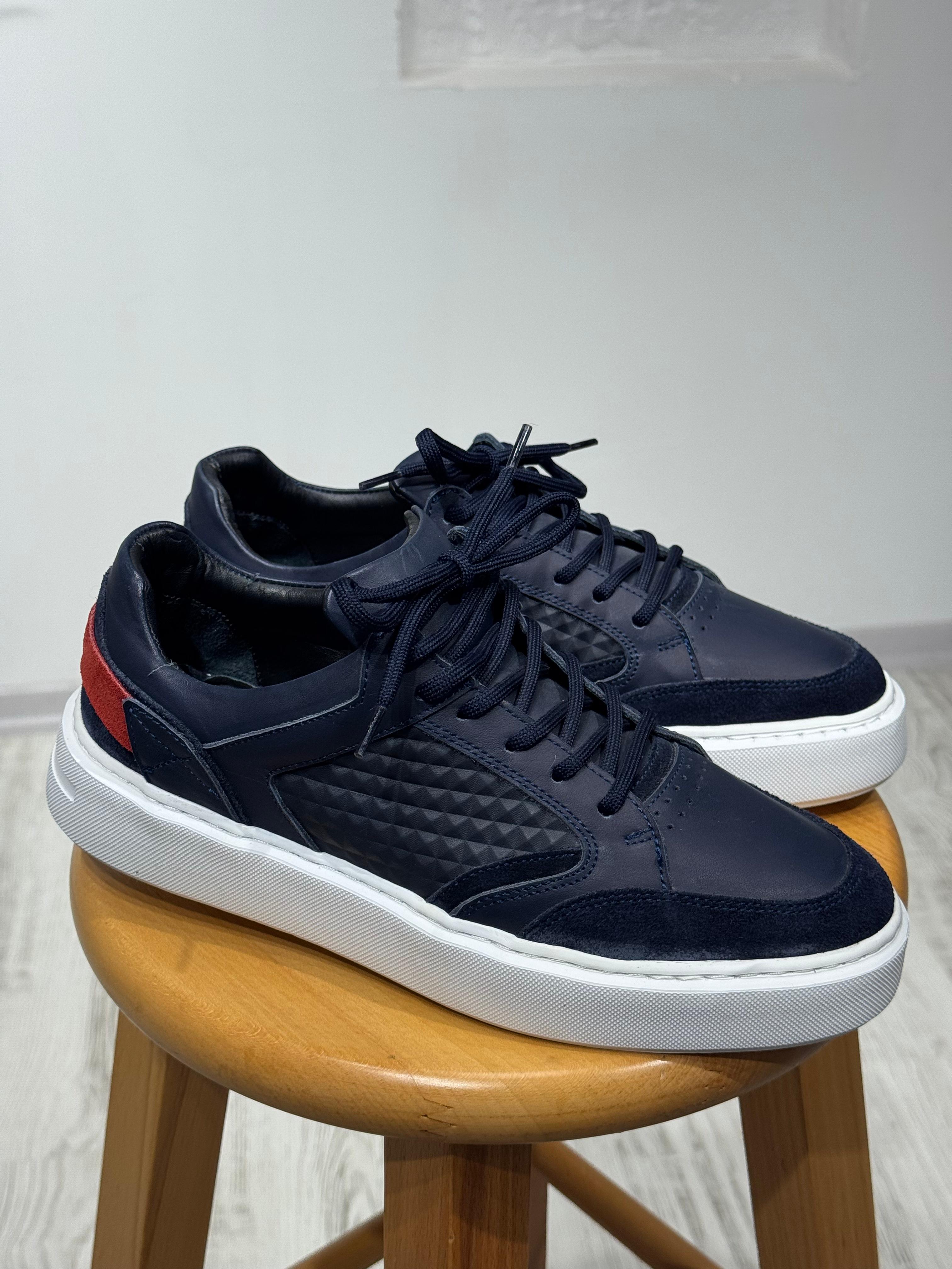 LACİVERT DERİ SNEAKER