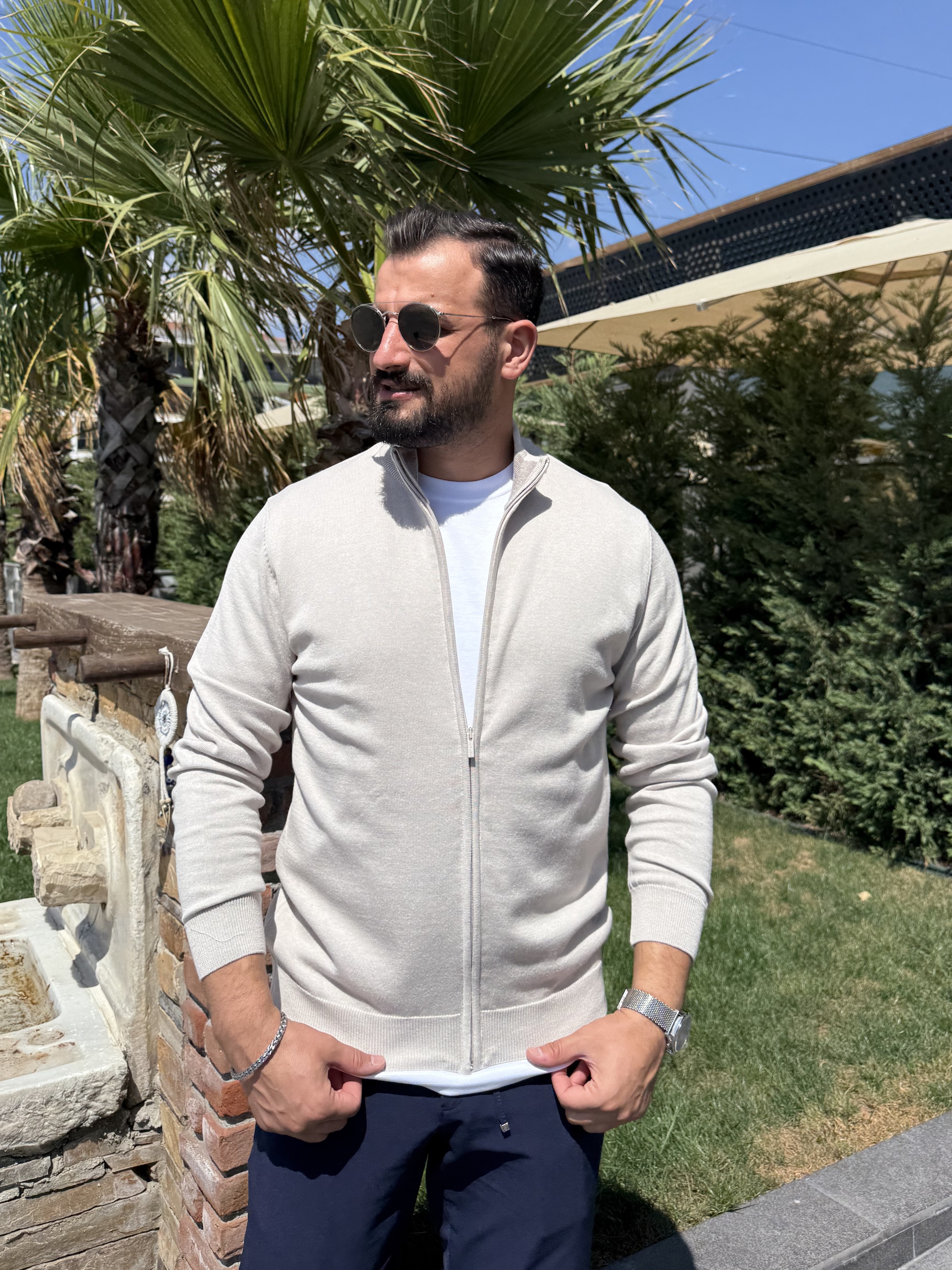 Basıc Bej Hırka