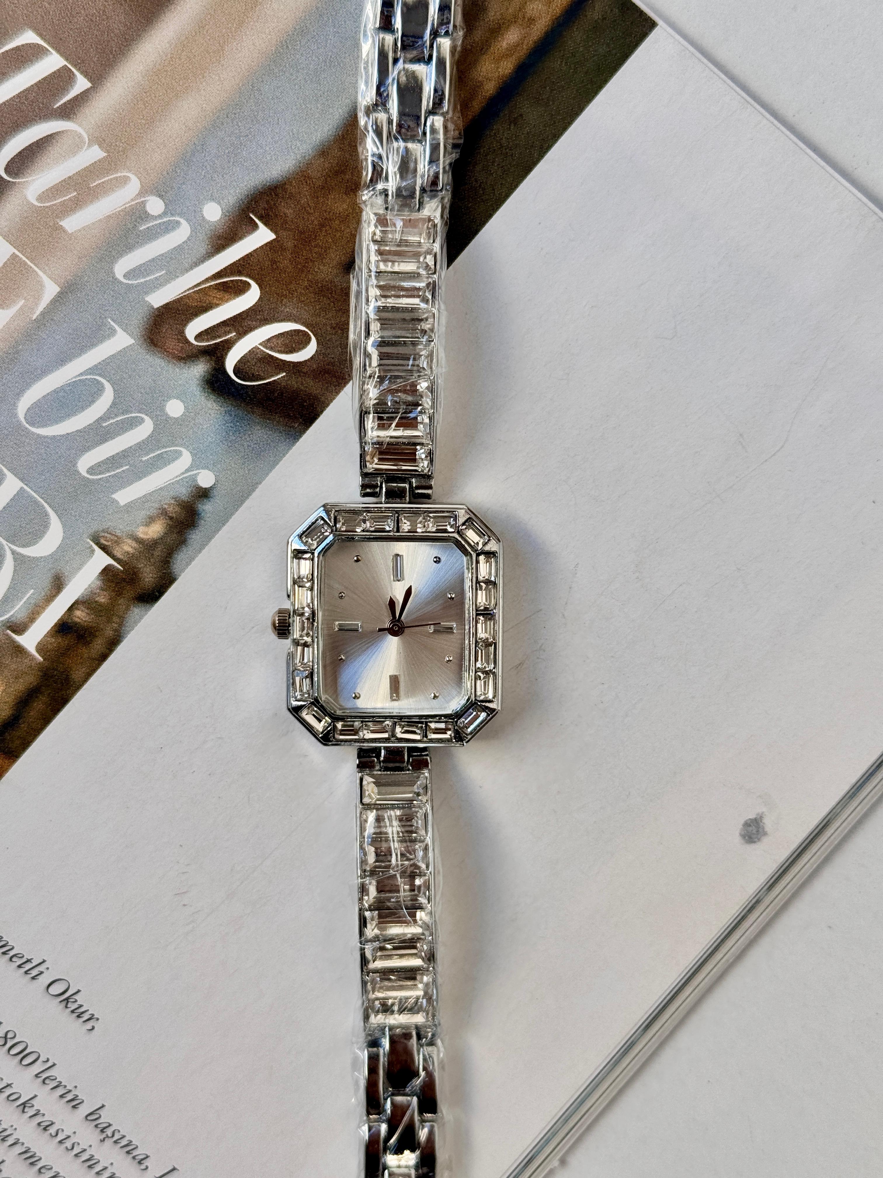 Marka model silver kol saati