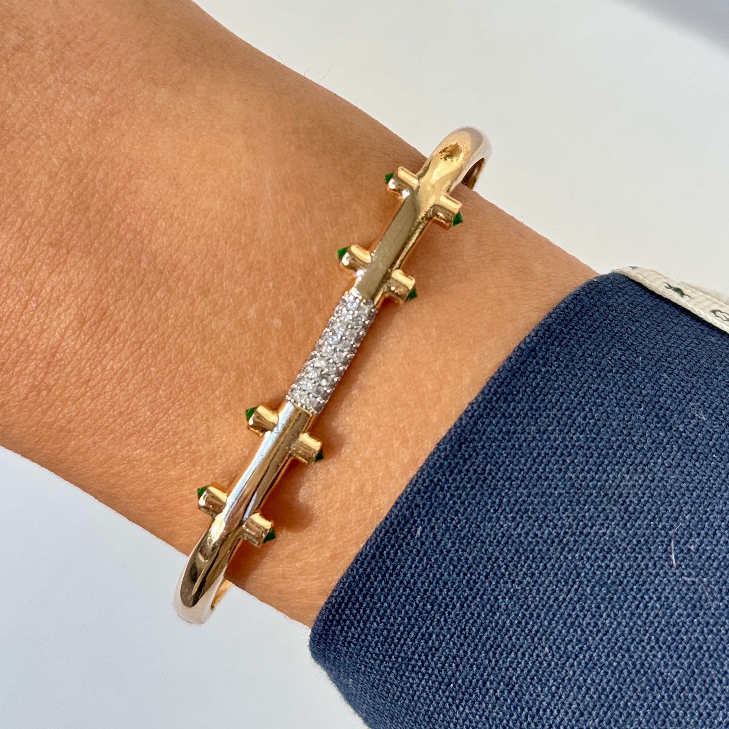Nyx Cuff kelepçe