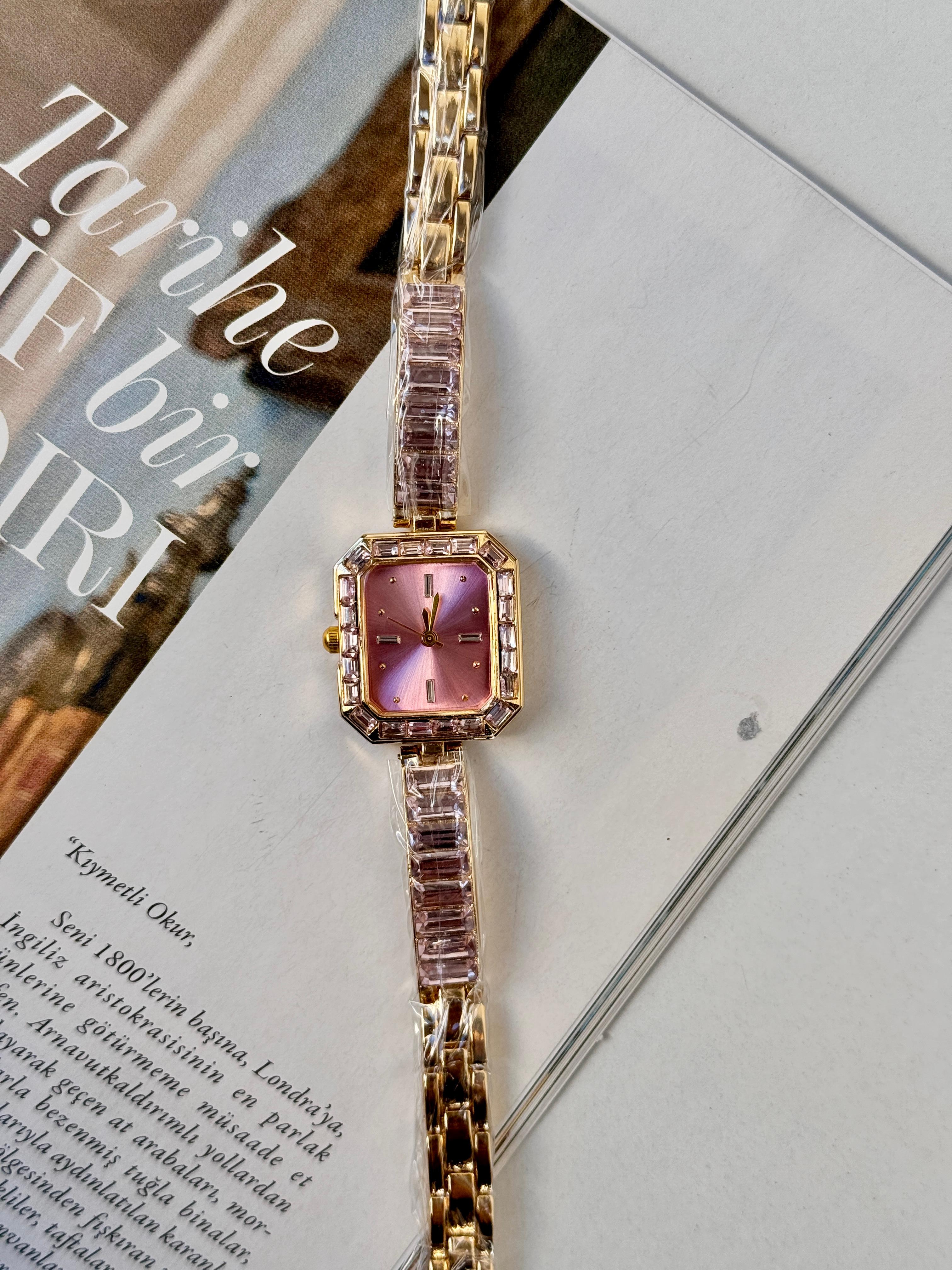 Marka model gold-pembe kol saati