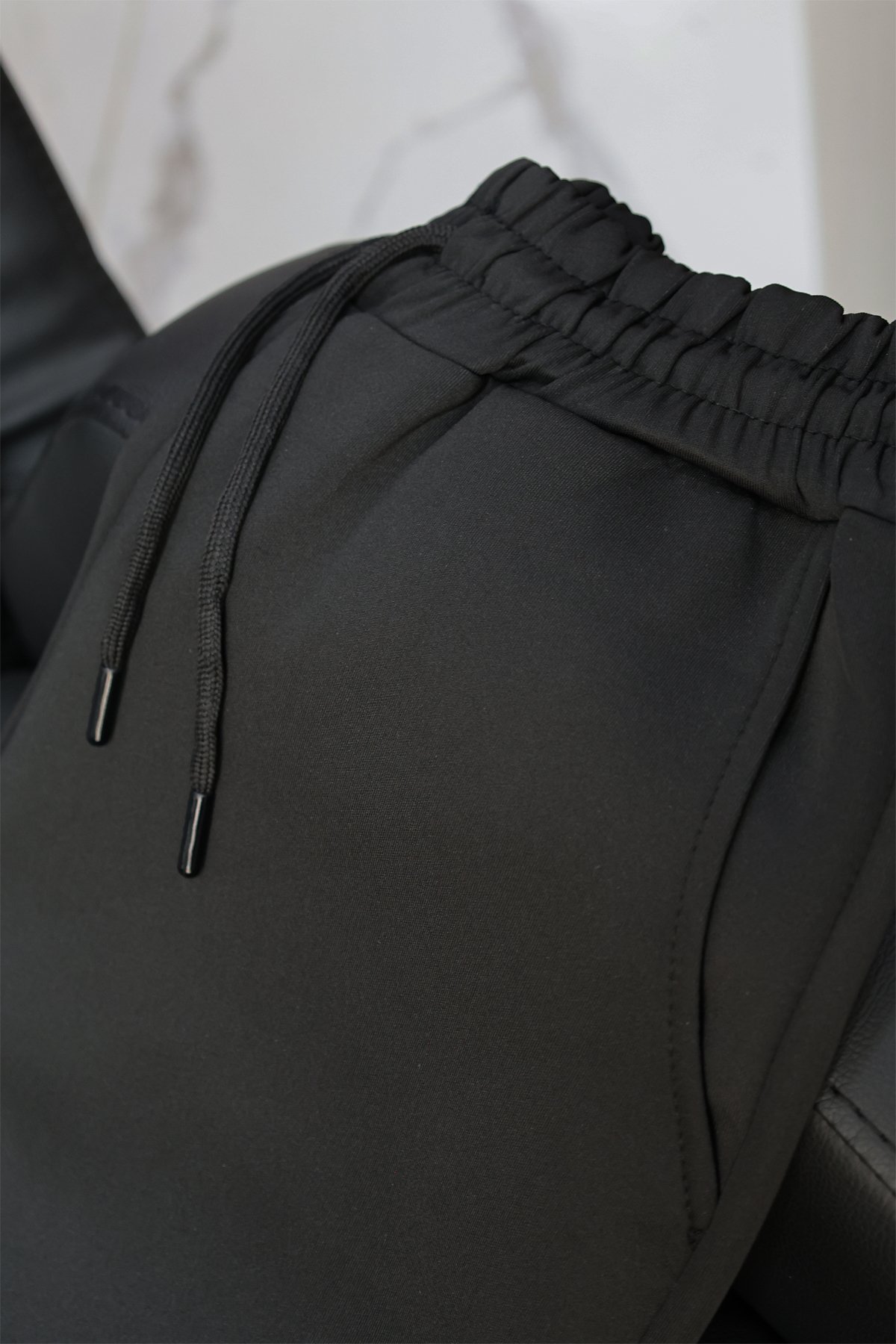 BELİ LASTİKLİ SCUBA KUMAŞ HAVUÇ PANTOLON