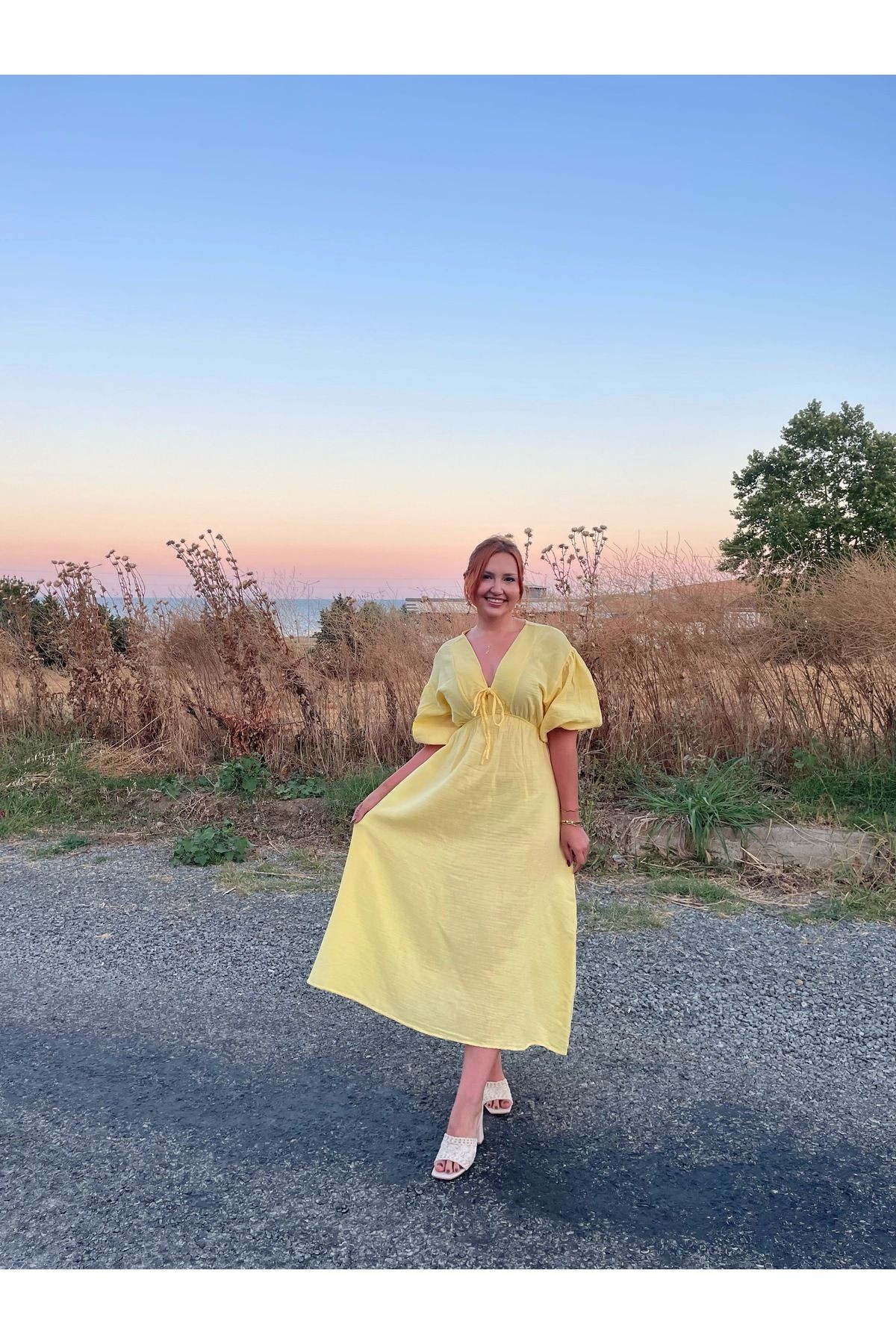 Butter Yellow Müslin Fiyonk Detaylı Elbise