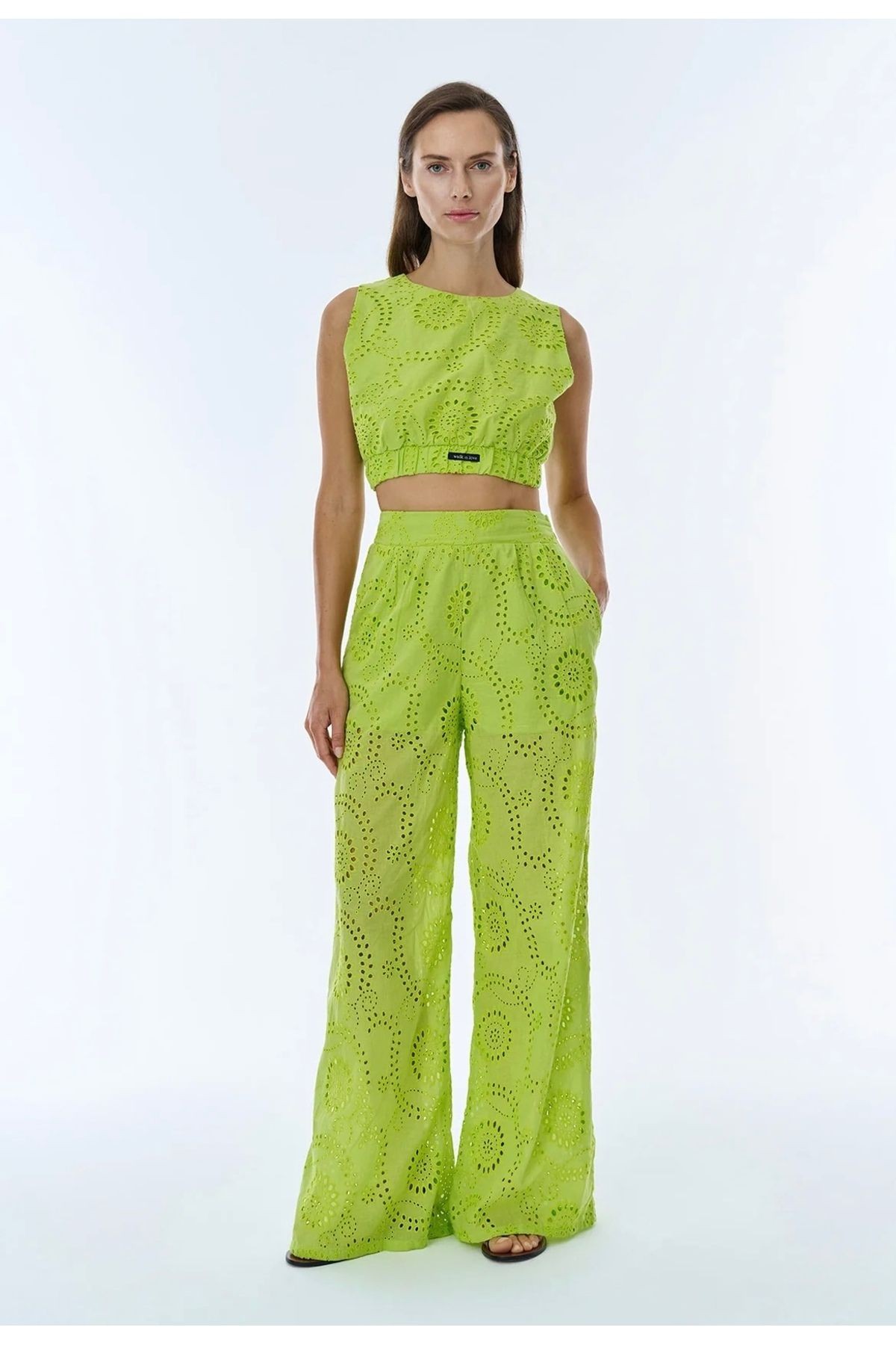 Fistolu Fıstık Yeşili Crop