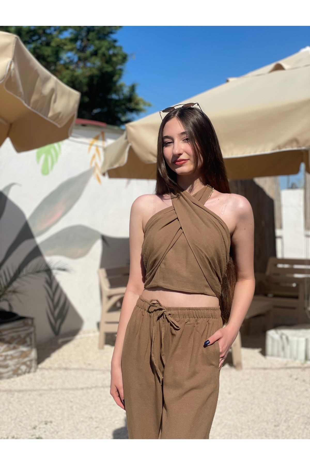 Boyundan bağlamalı keten alt üst takım