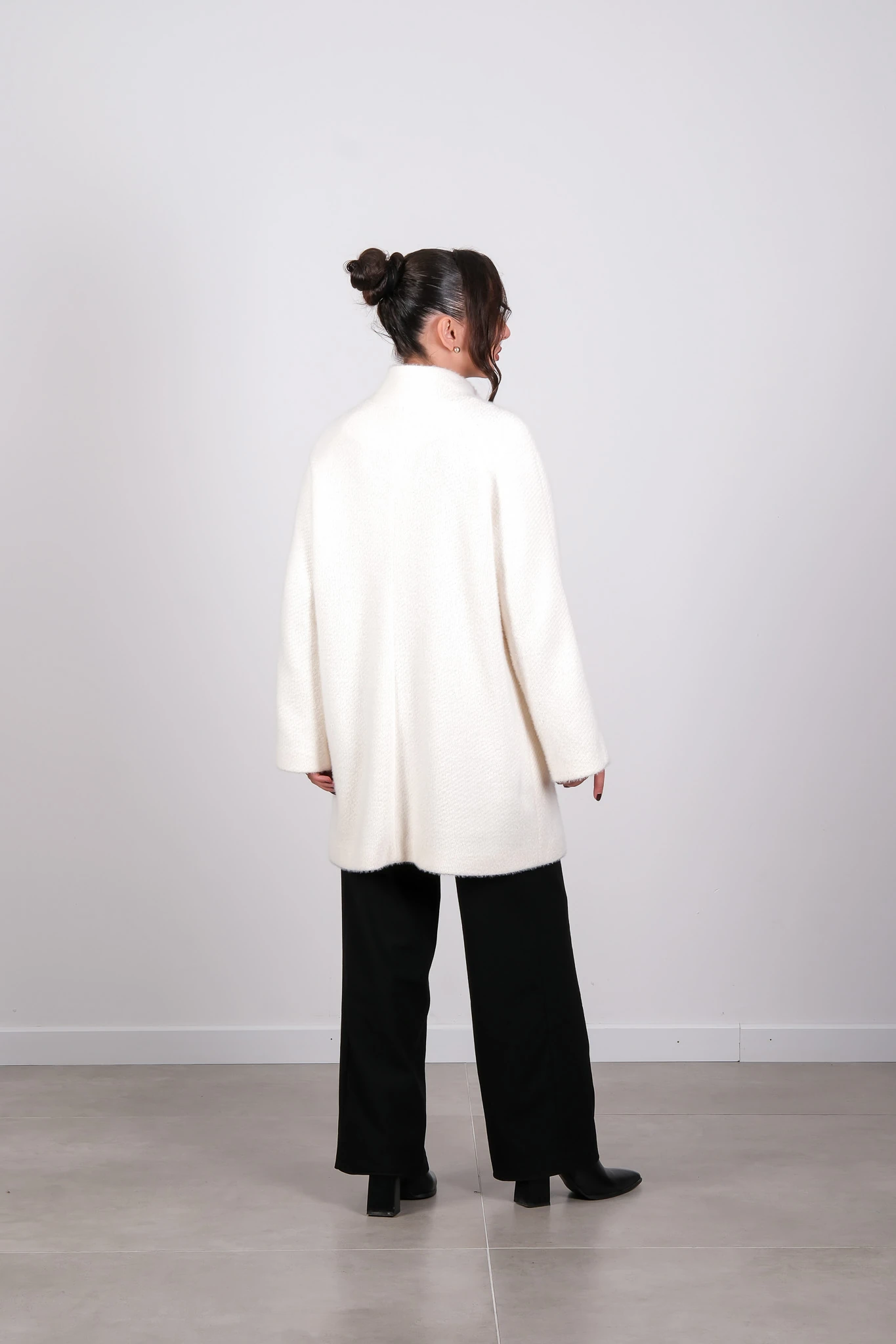 64701 ON TRİKO HIRKA