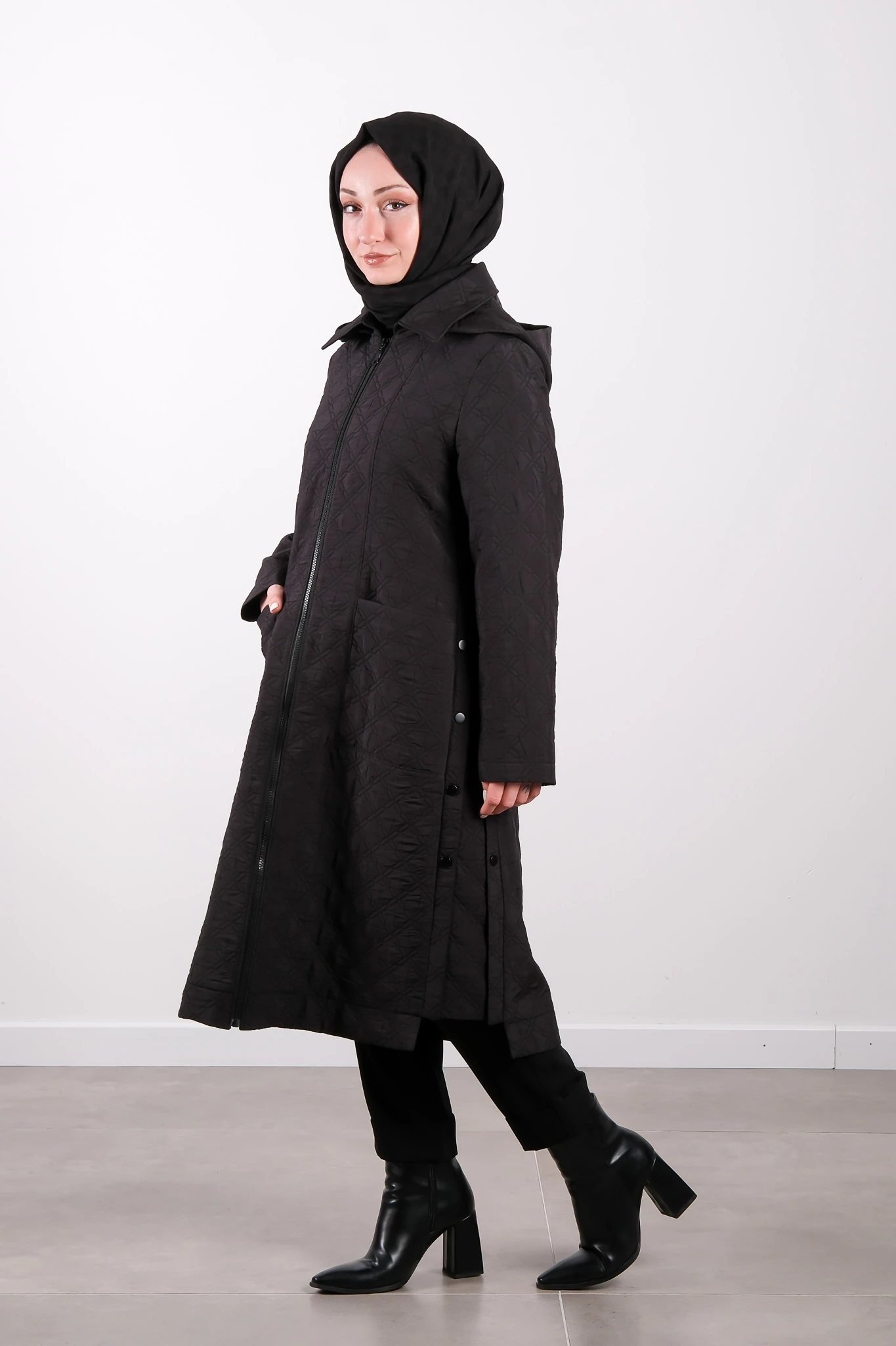 W-26-898 MASSİMO DONNA KAP