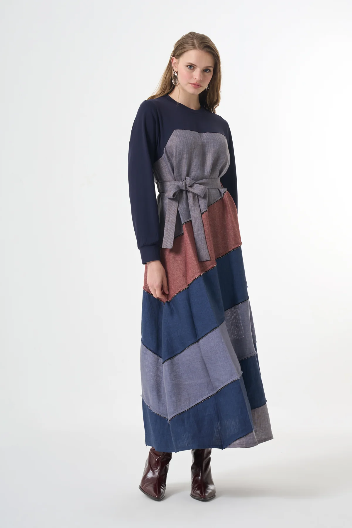 38832 MİSSWHENCE ELBİSE