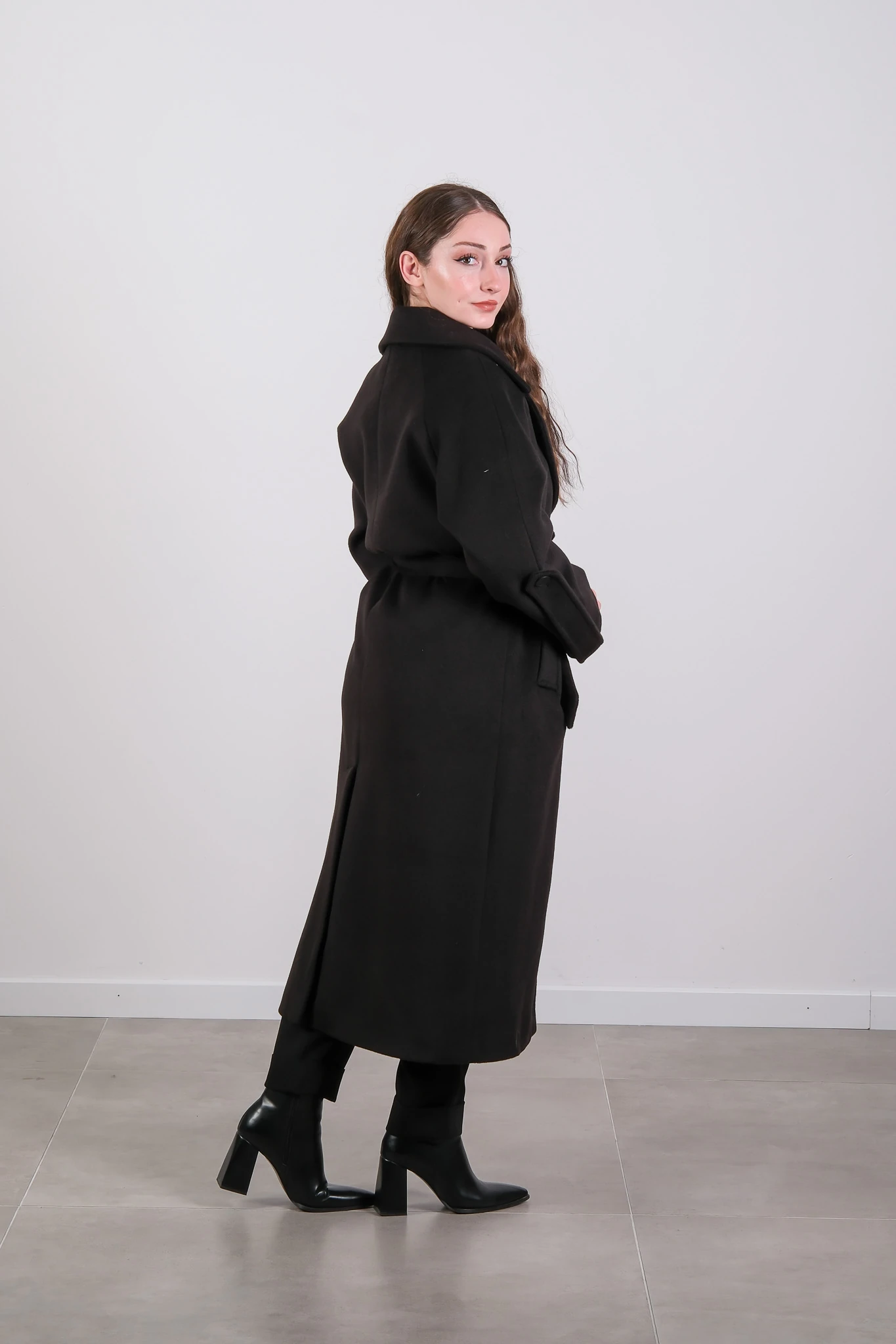 2363 MASSİMO DONNA KABAN