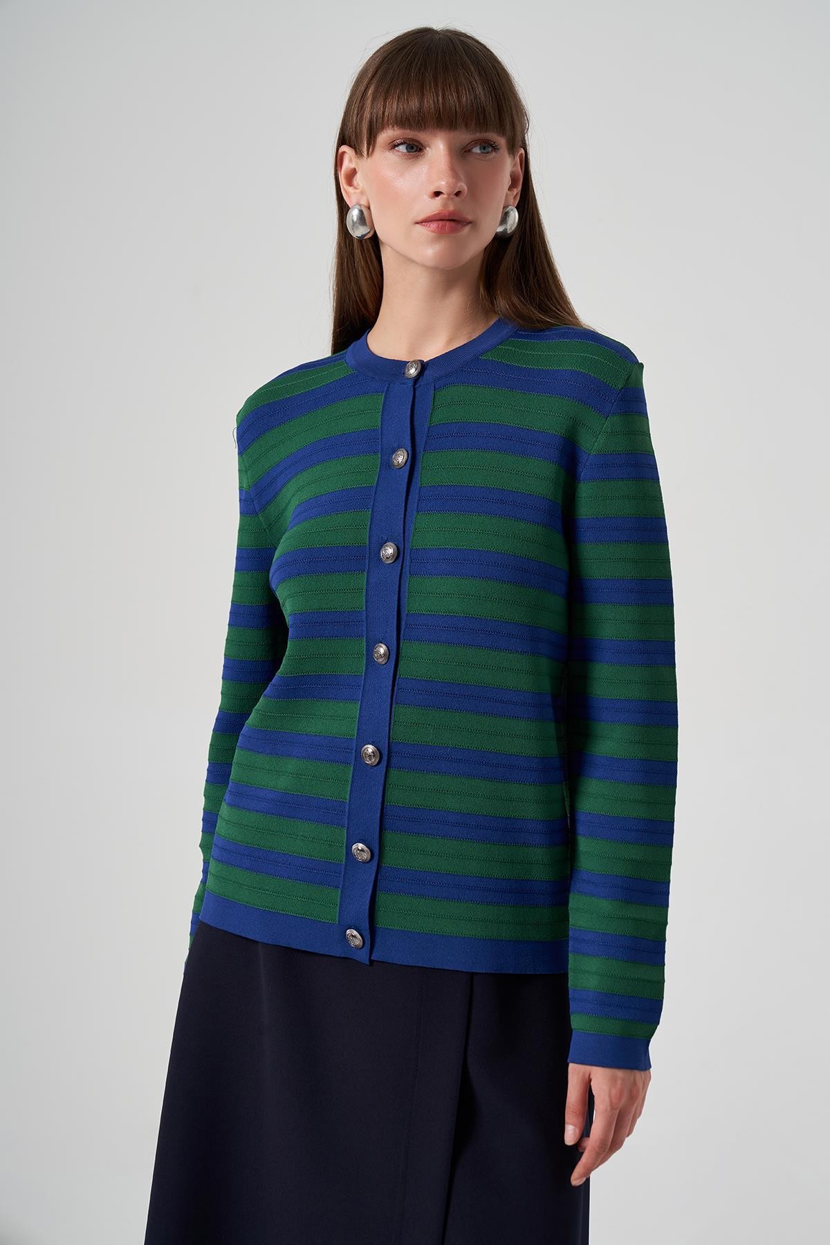 1113 NUSS HIRKA