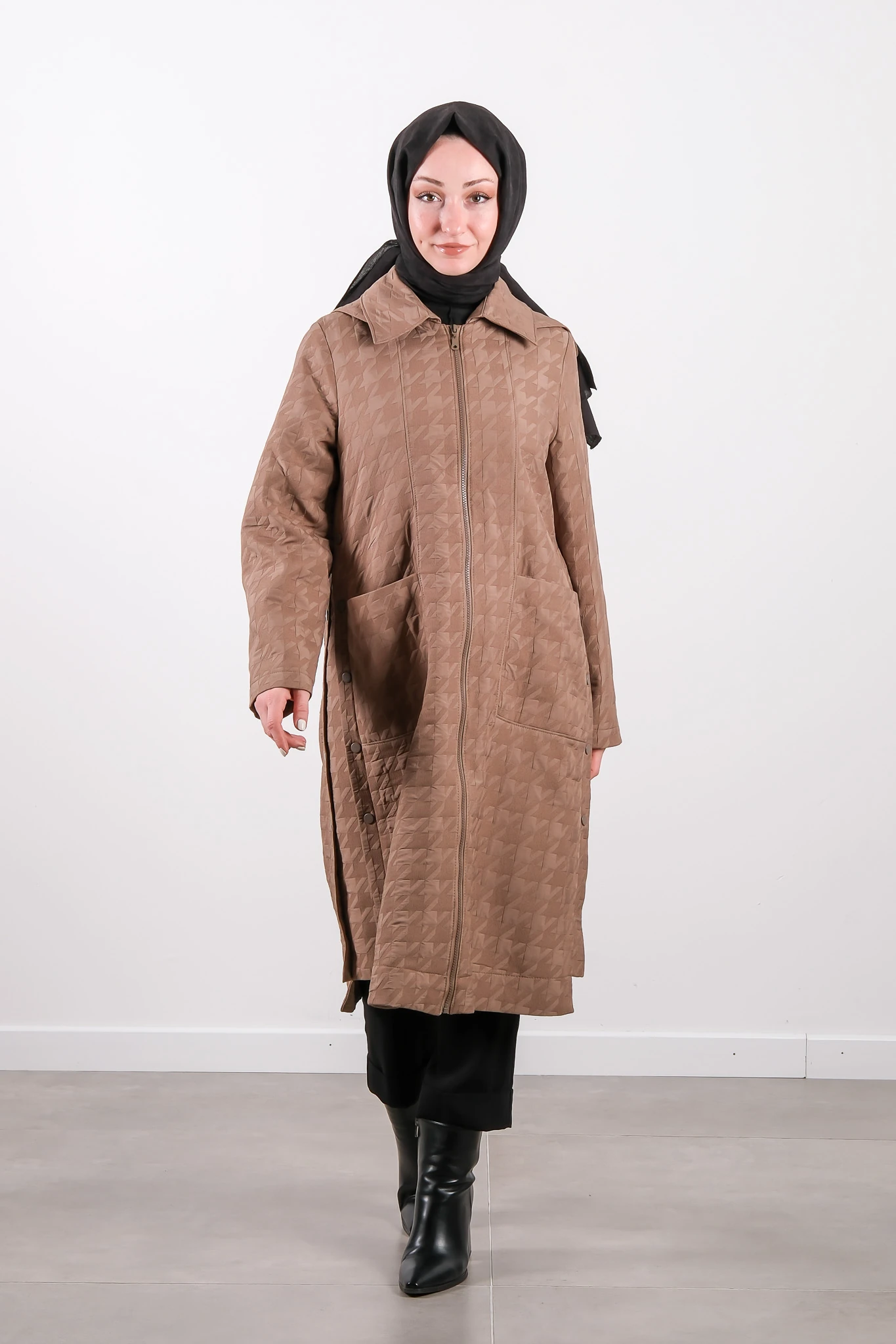 W-26-898 MASSİMO DONNA KAP - Mink