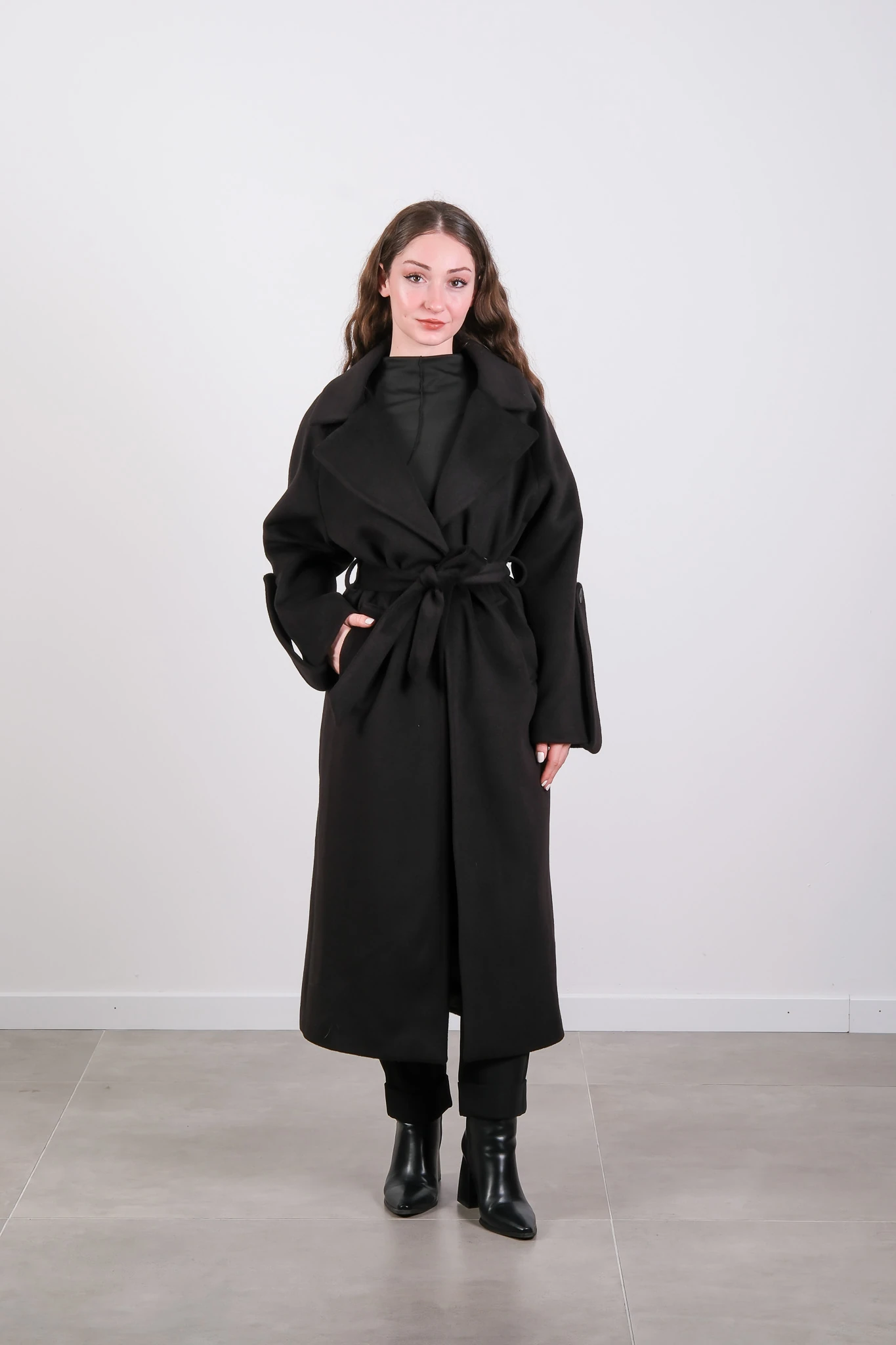 2363 MASSİMO DONNA KABAN - Siyah