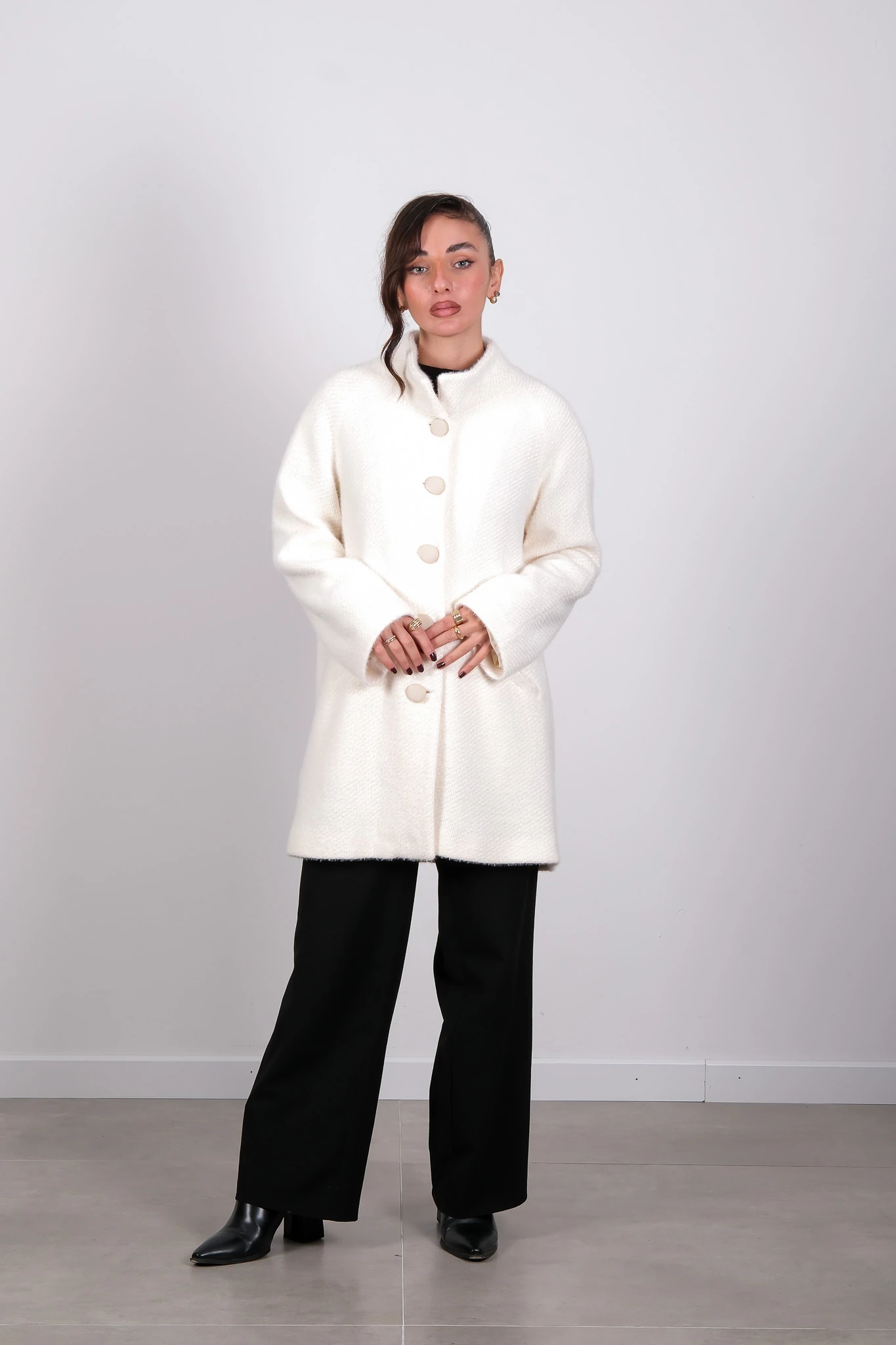 64701 ON TRİKO HIRKA