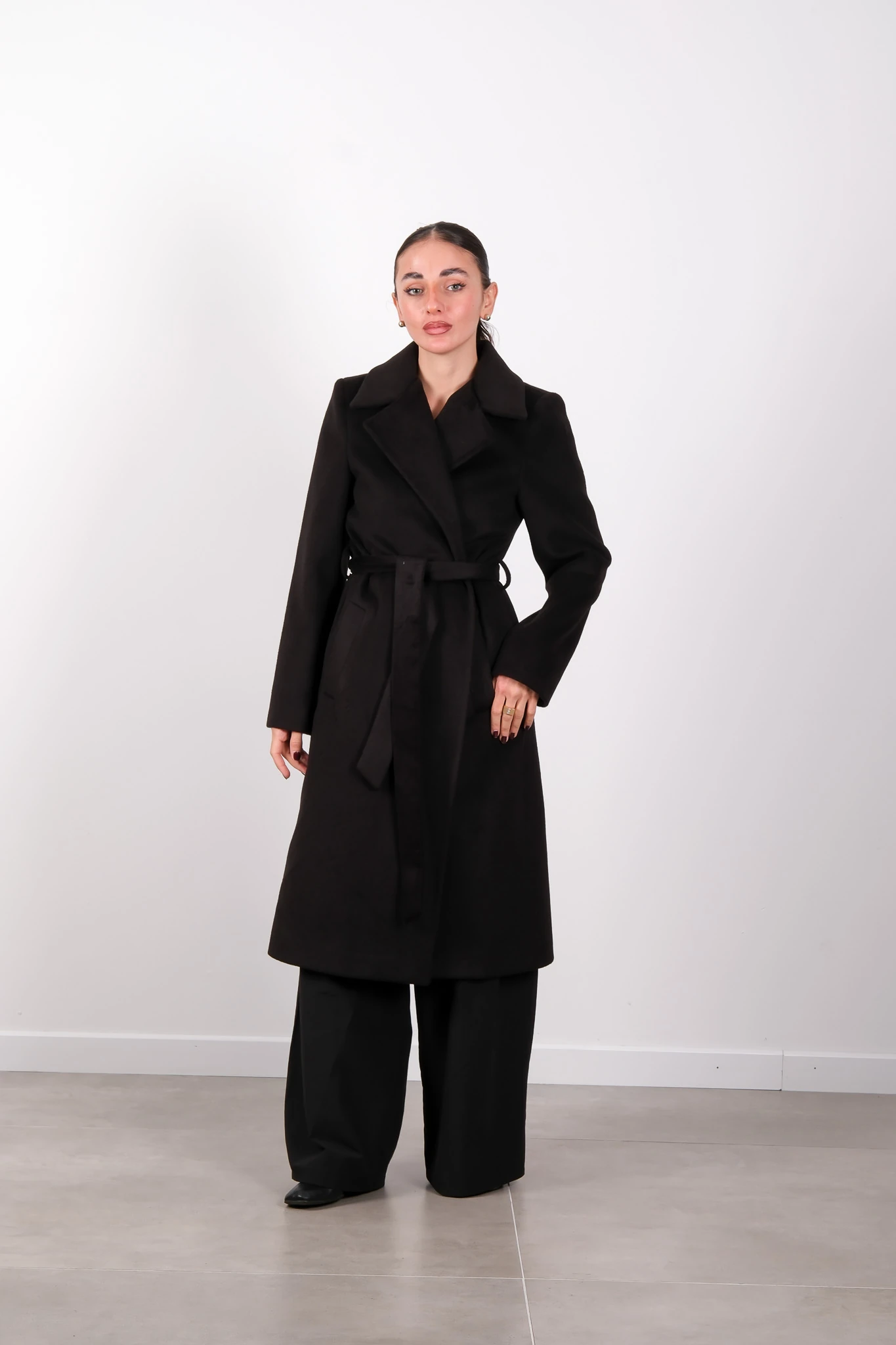 2301 MASSİMO DONNA KABAN - Siyah