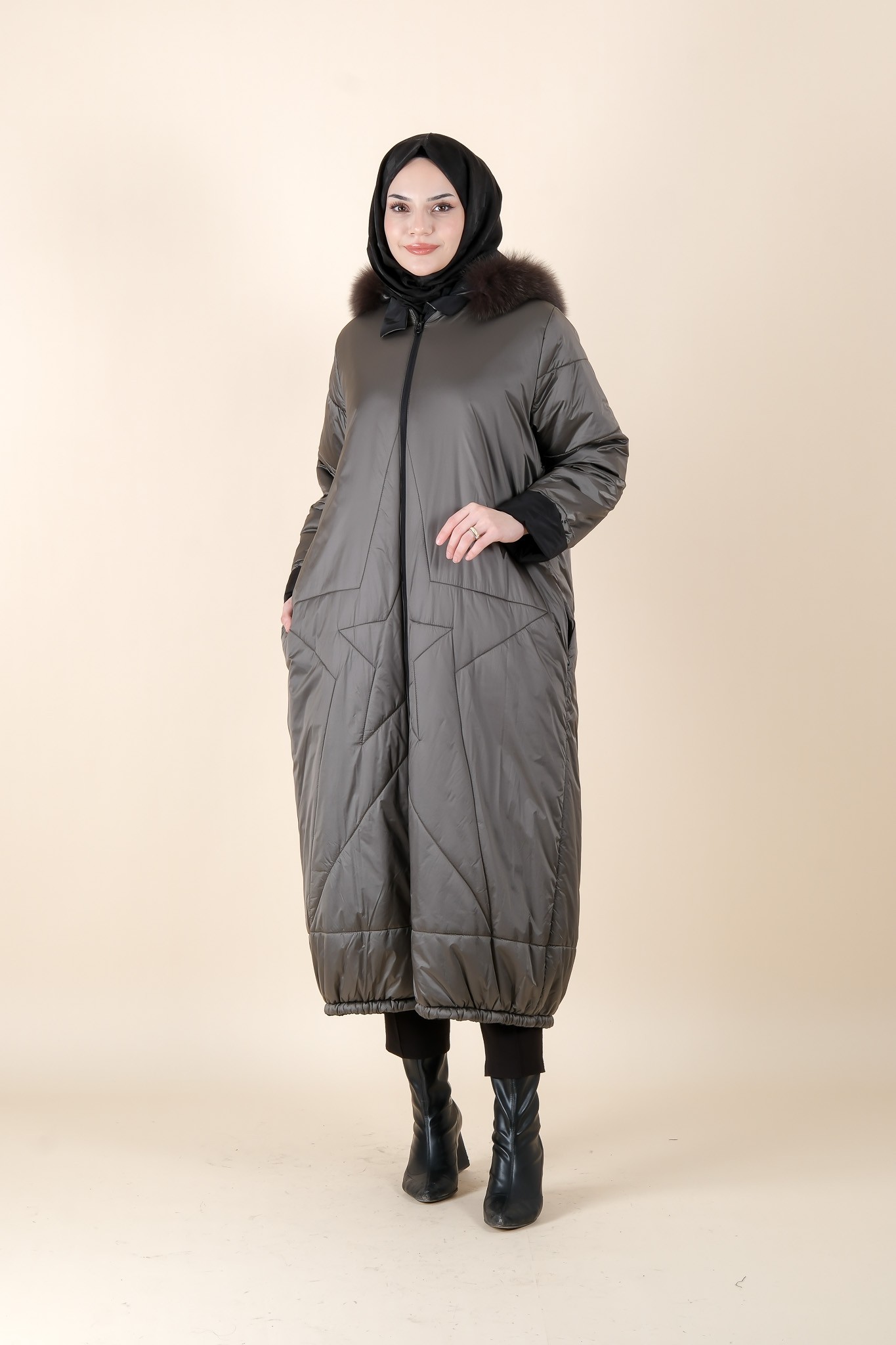 22559 NCL PARKA