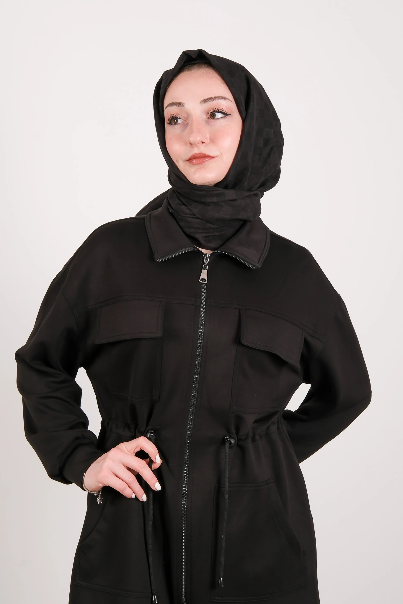 66521 ON TRİKO CEKET