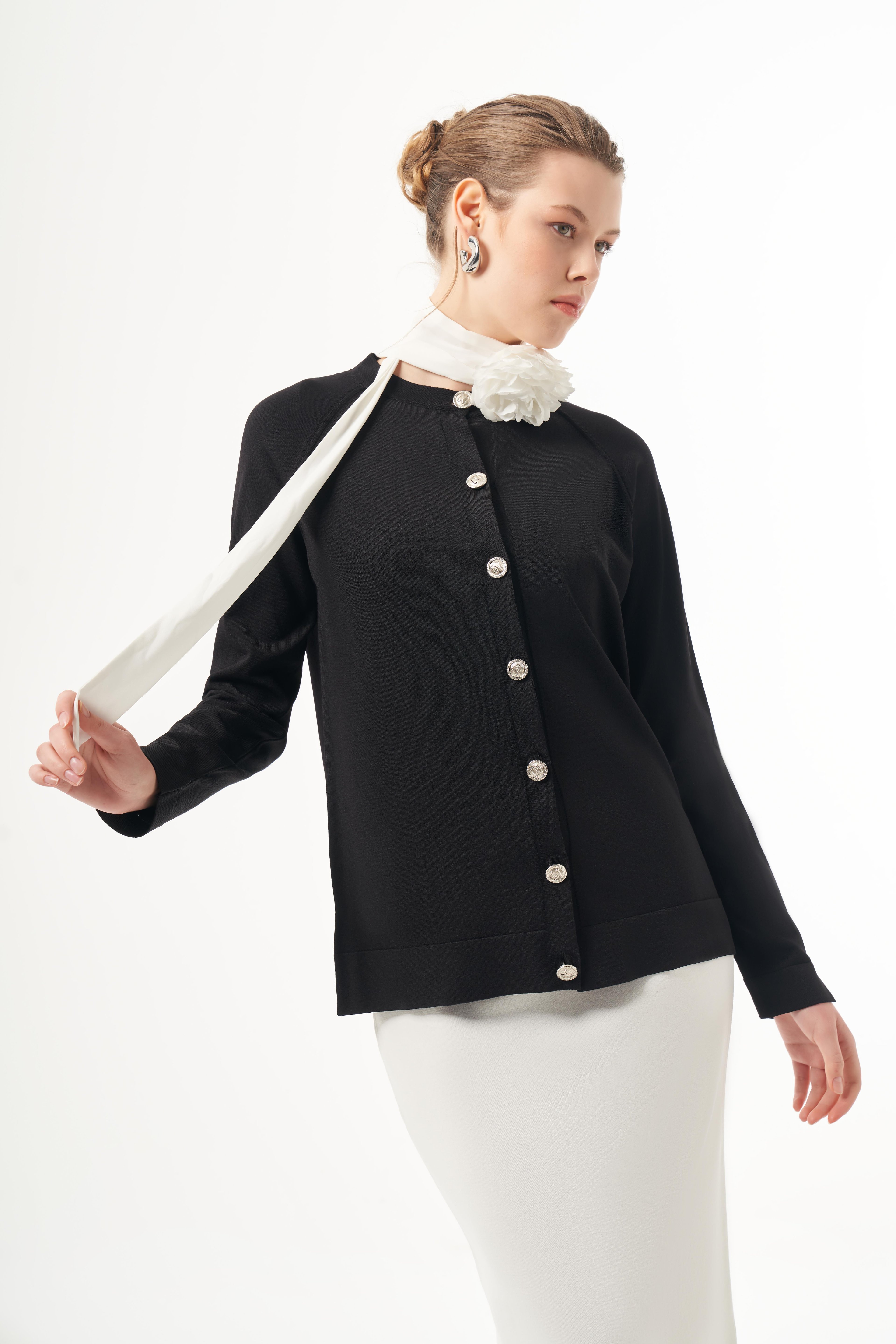 1300 NUSS HIRKA - Siyah