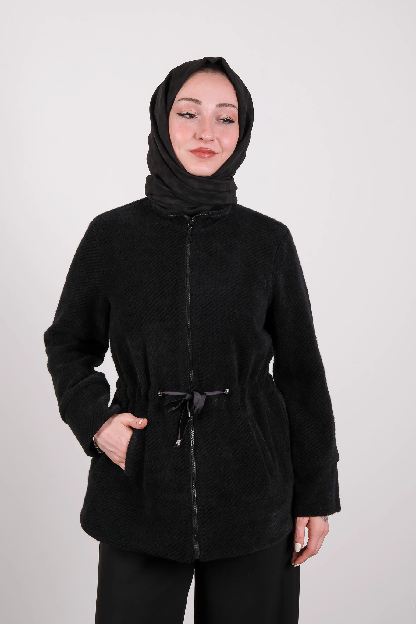 66721  ON TRİKO MONT