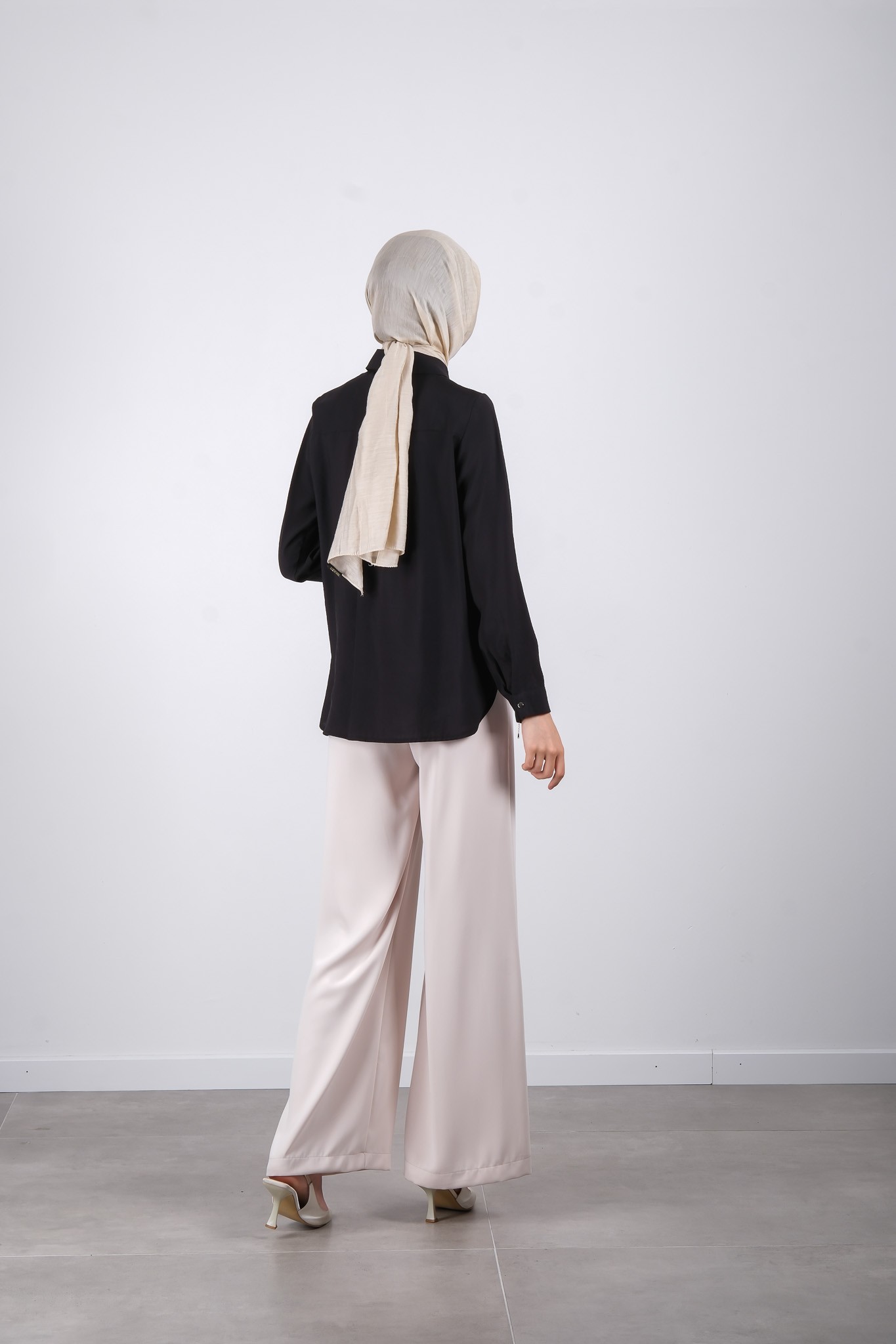 S-25-220 MASSİMO DONNA BLUZ