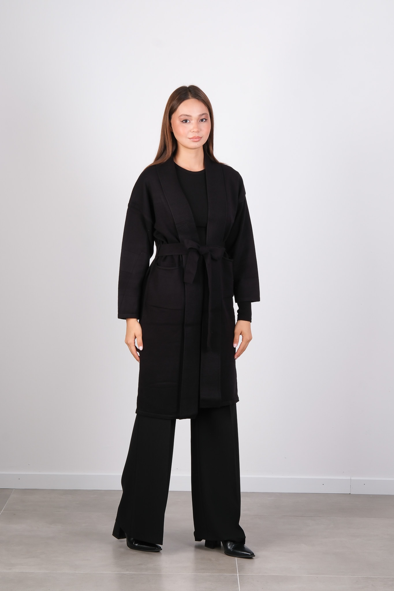 60900 ON TRİKO HIRKA - Siyah