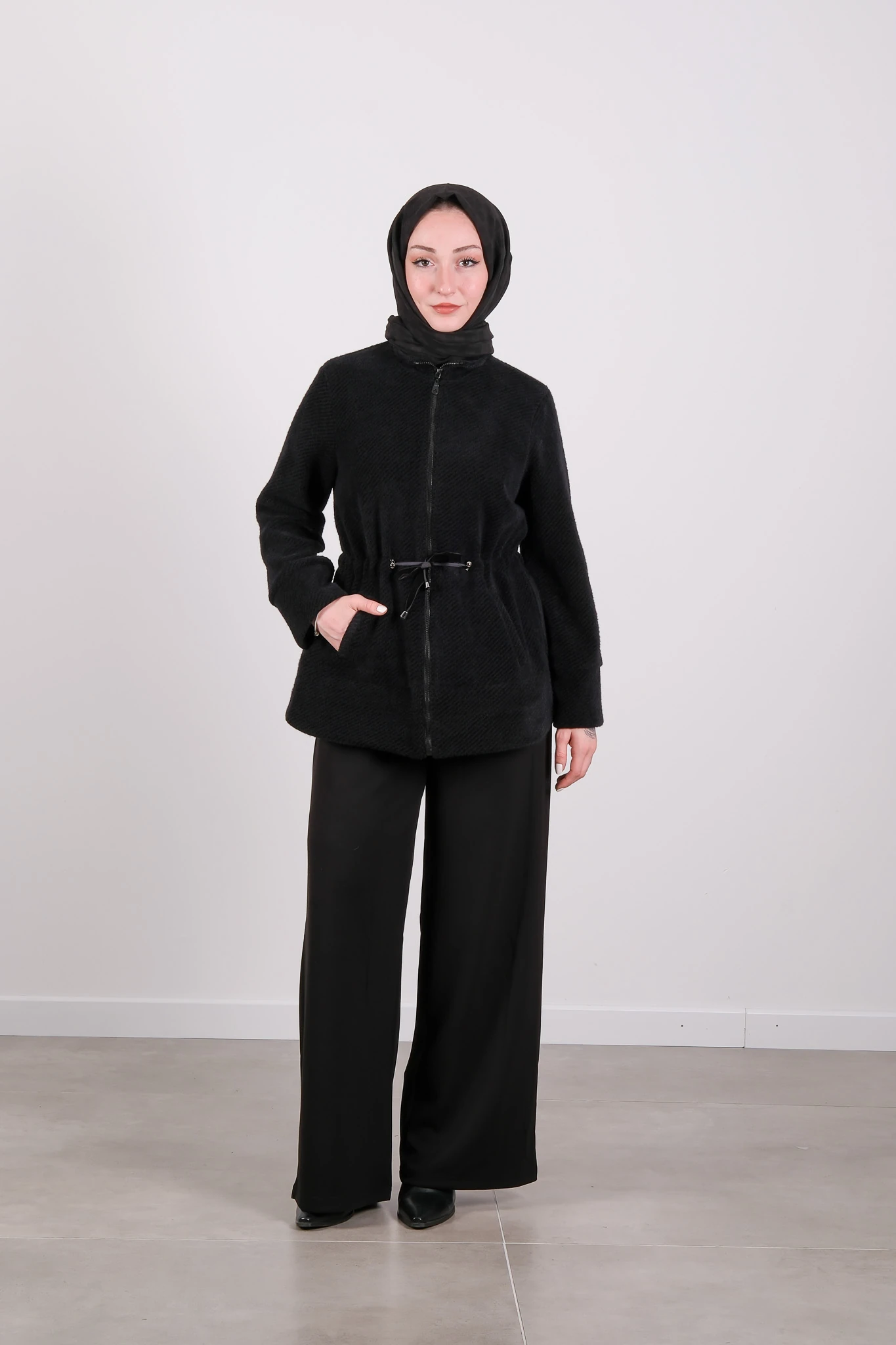 66721  ON TRİKO MONT - Siyah