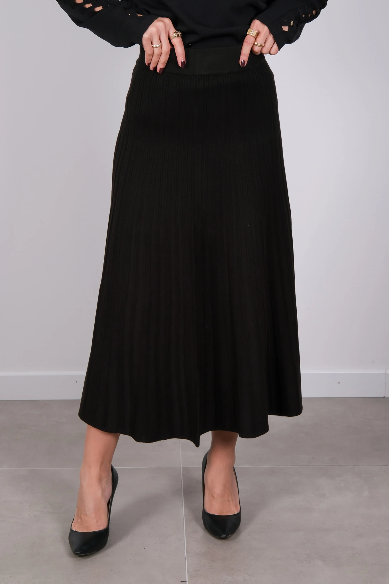 65212 ON TRİKO ETEK