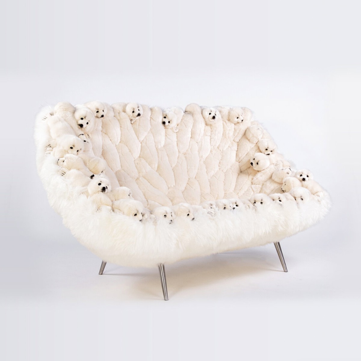 Snow Seal Sofa