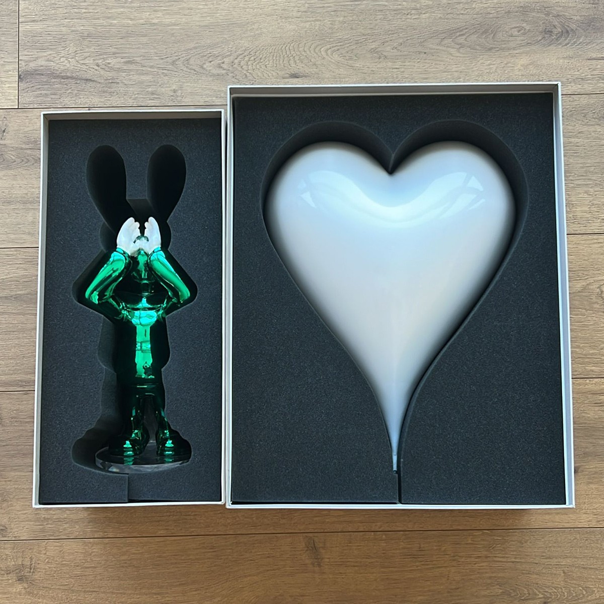 Yolo Heart - Green