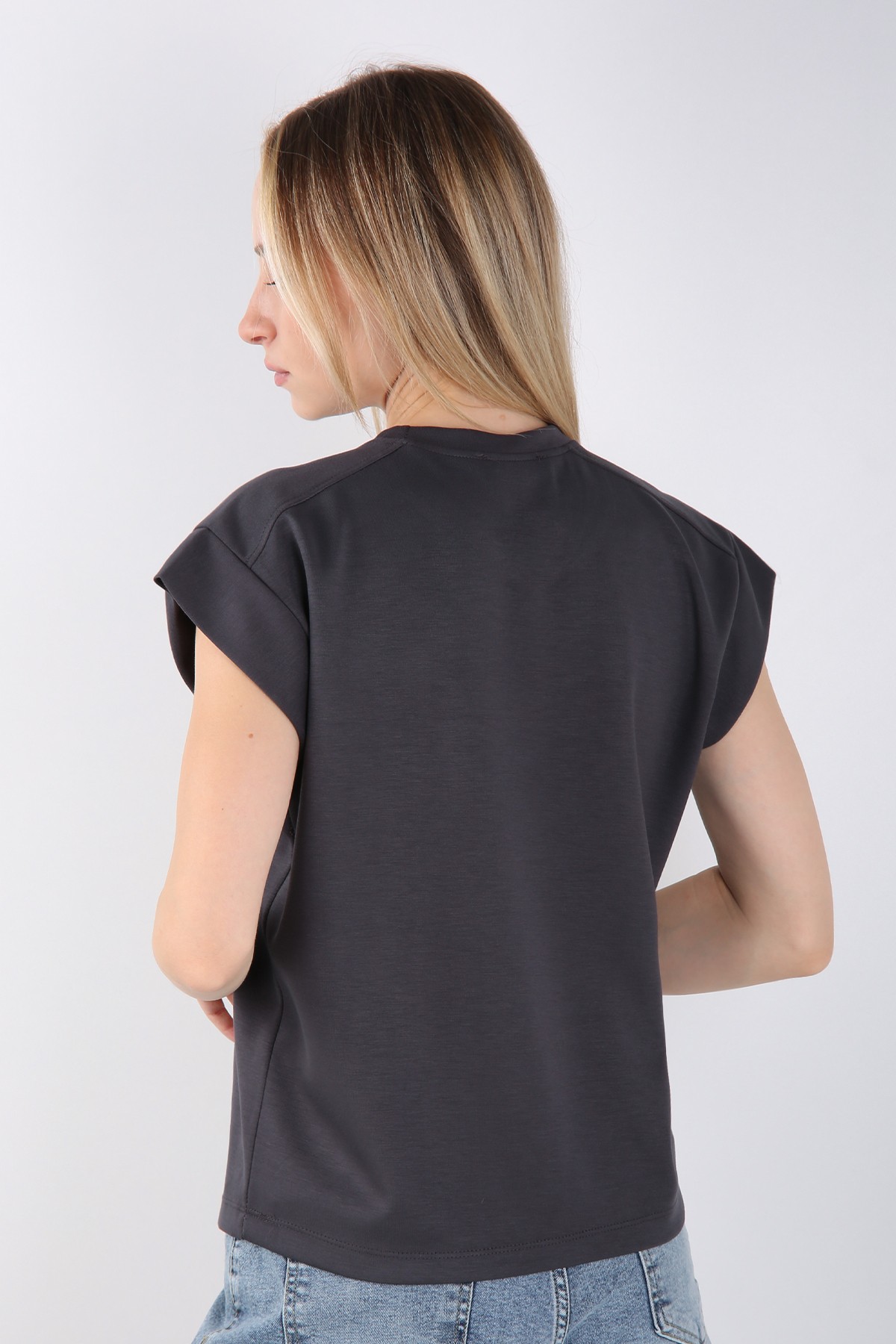 Kadın Renkli Kolsuz Oversize Tişört - Günlük Rahat Kesim