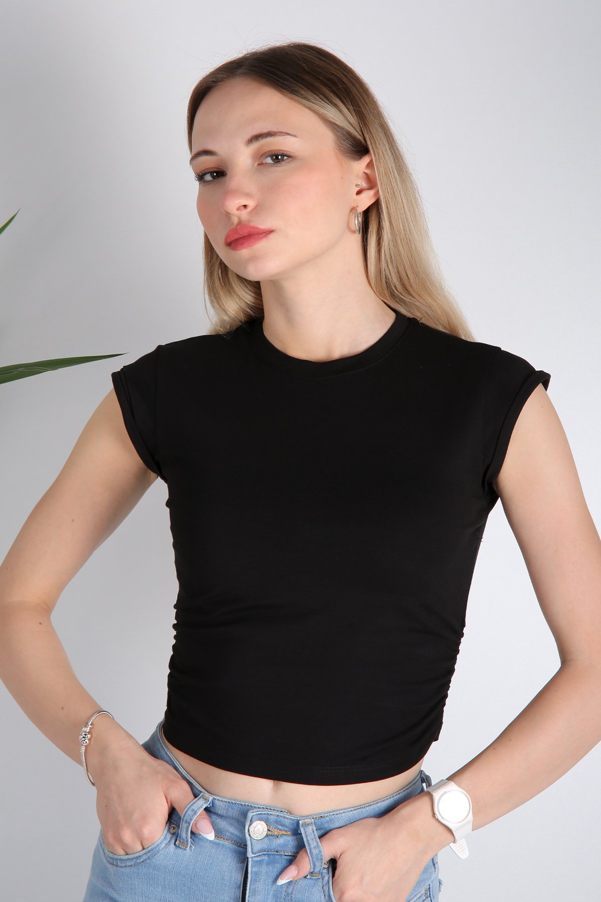 Yanları Büzgülü T-Shirt