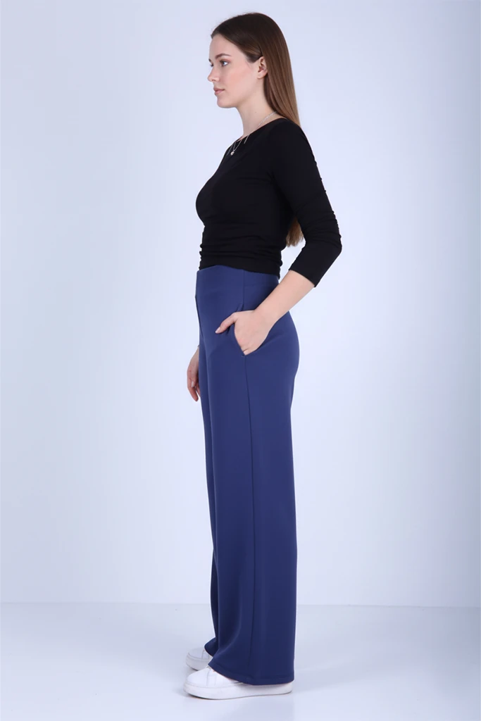 Bol Paça Arkası Penslı Pantolon