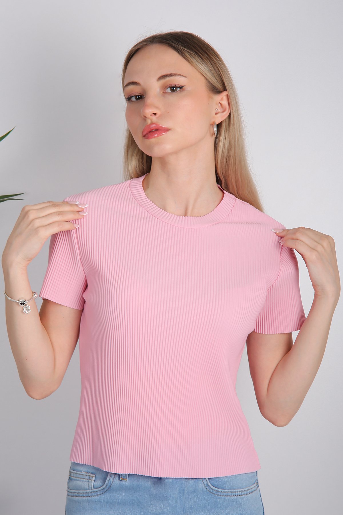 pembe