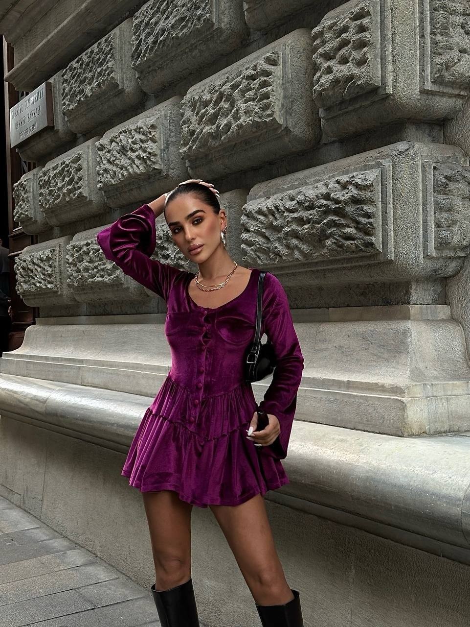 Nora Kadife Kumaş Mini Elbise