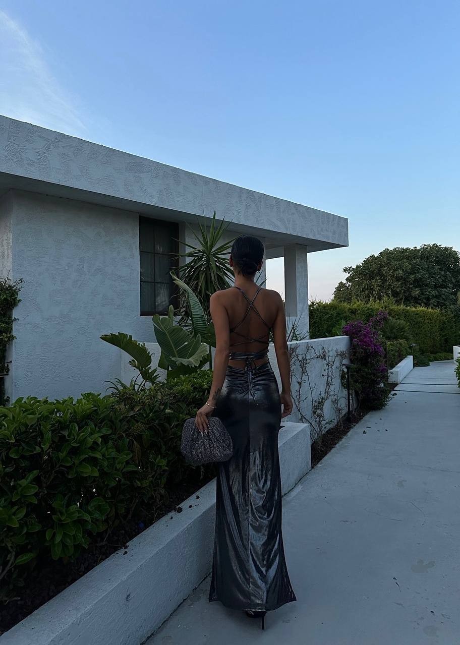 Gabriela Parlak Yırtmaçlı Maxi Boy Elbise
