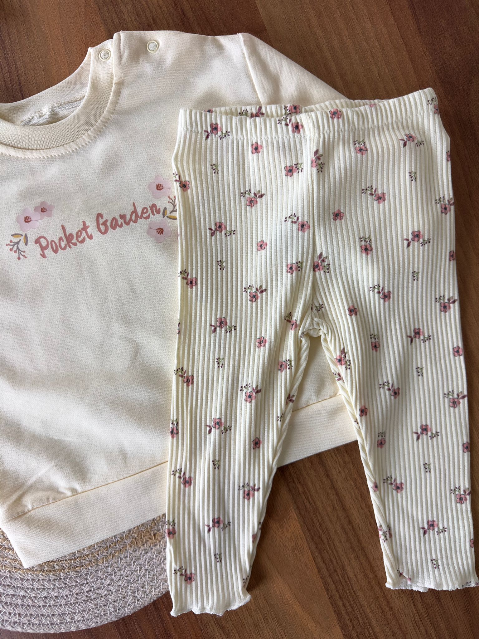 ''Pocket Garden'' Kız Bebek İkili Takım