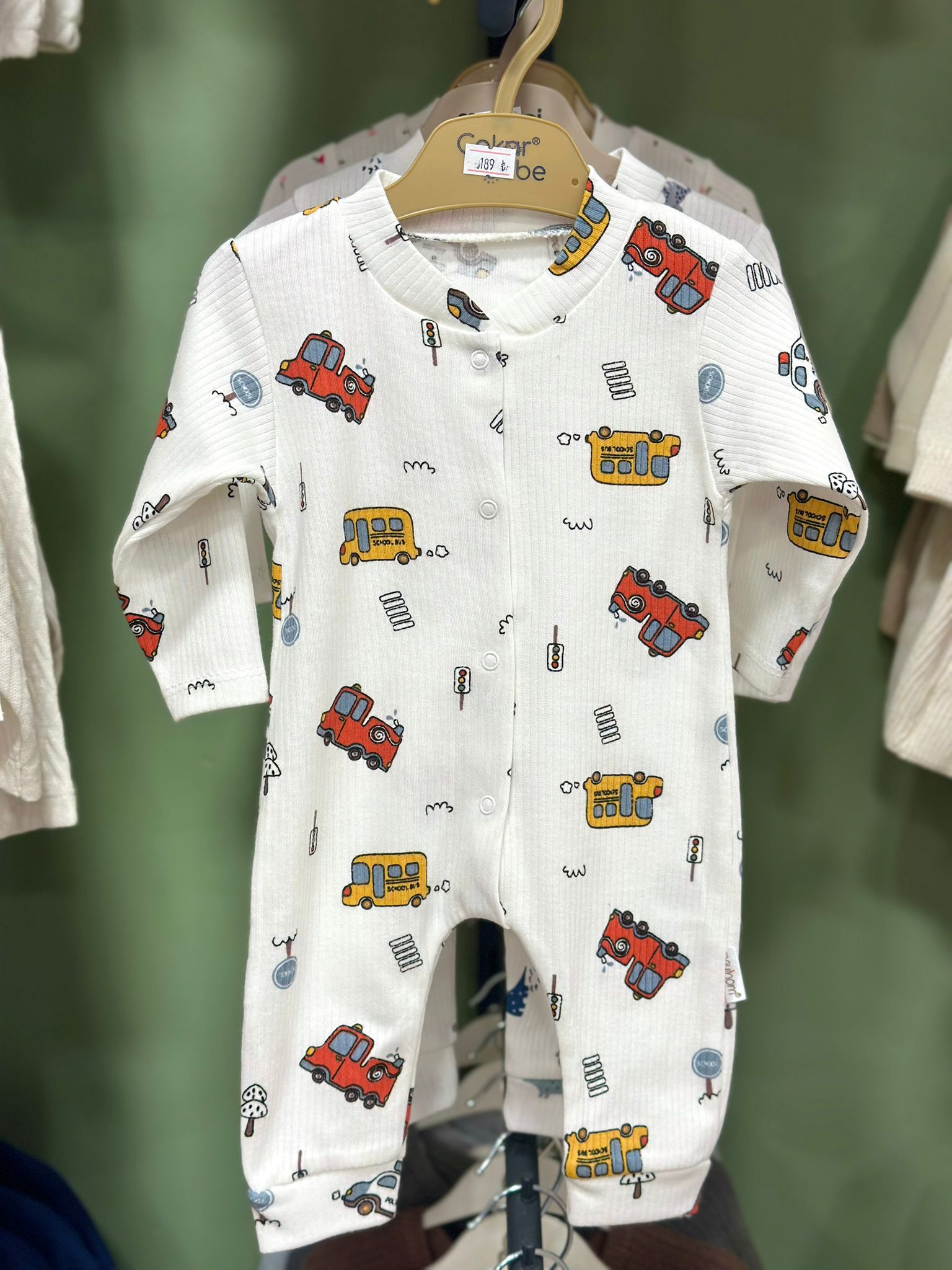 Erkek Bebek Araba Desenli Patiksiz Tulum