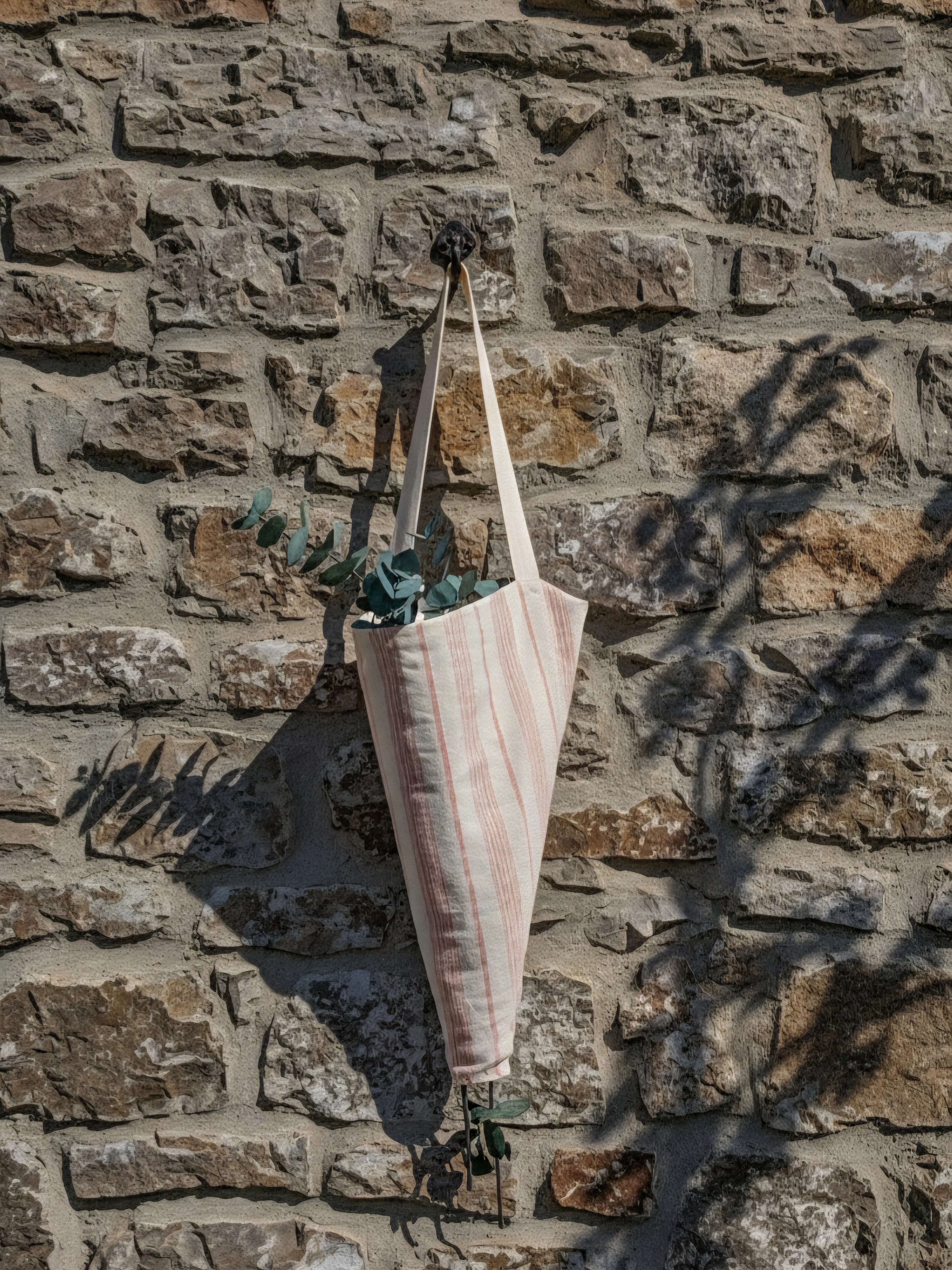 Kırmızı Çizgili Yıkanmış Keten Çiçek Çantası