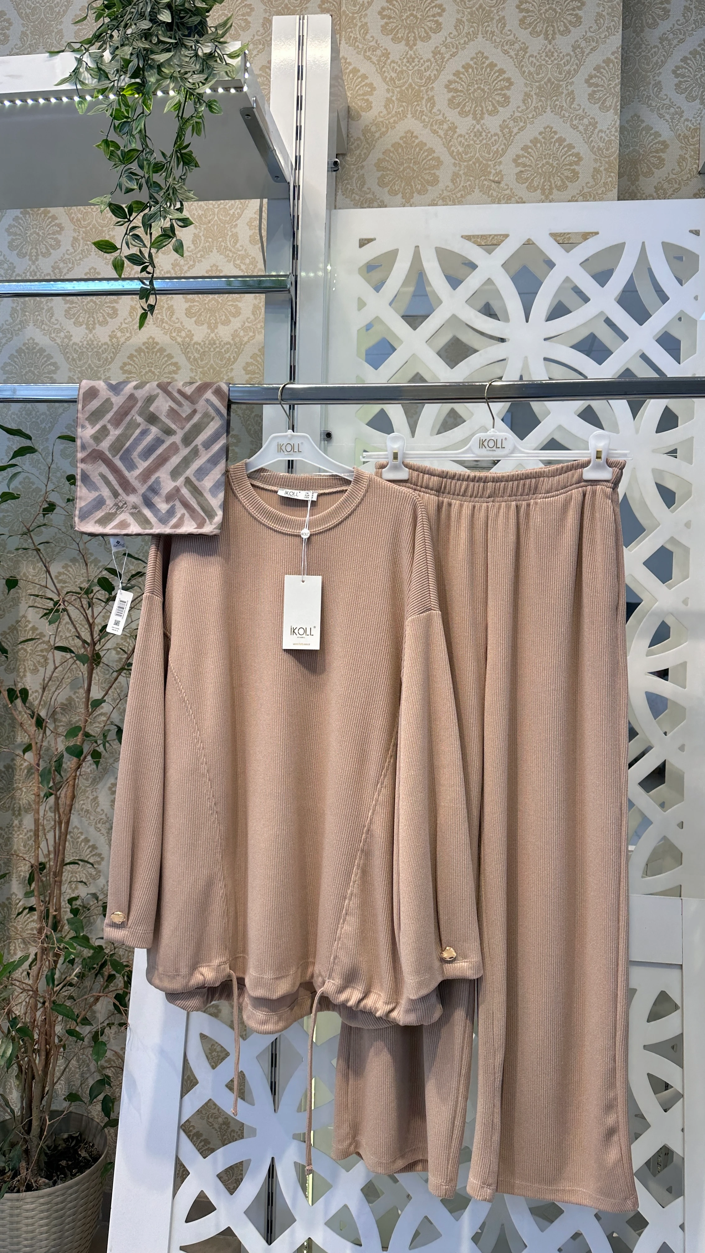 İKOLL SELANİK TAKIM - Kum Beji