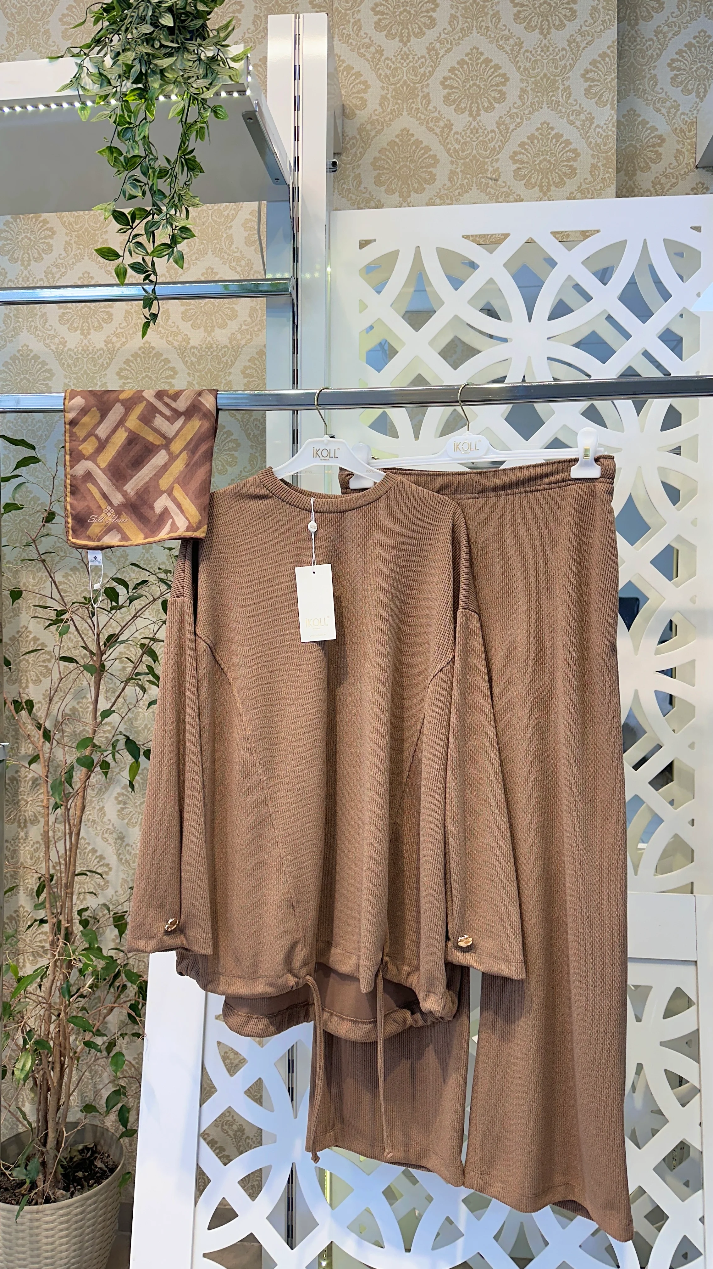 İKOLL SELANİK TAKIM - Toprak