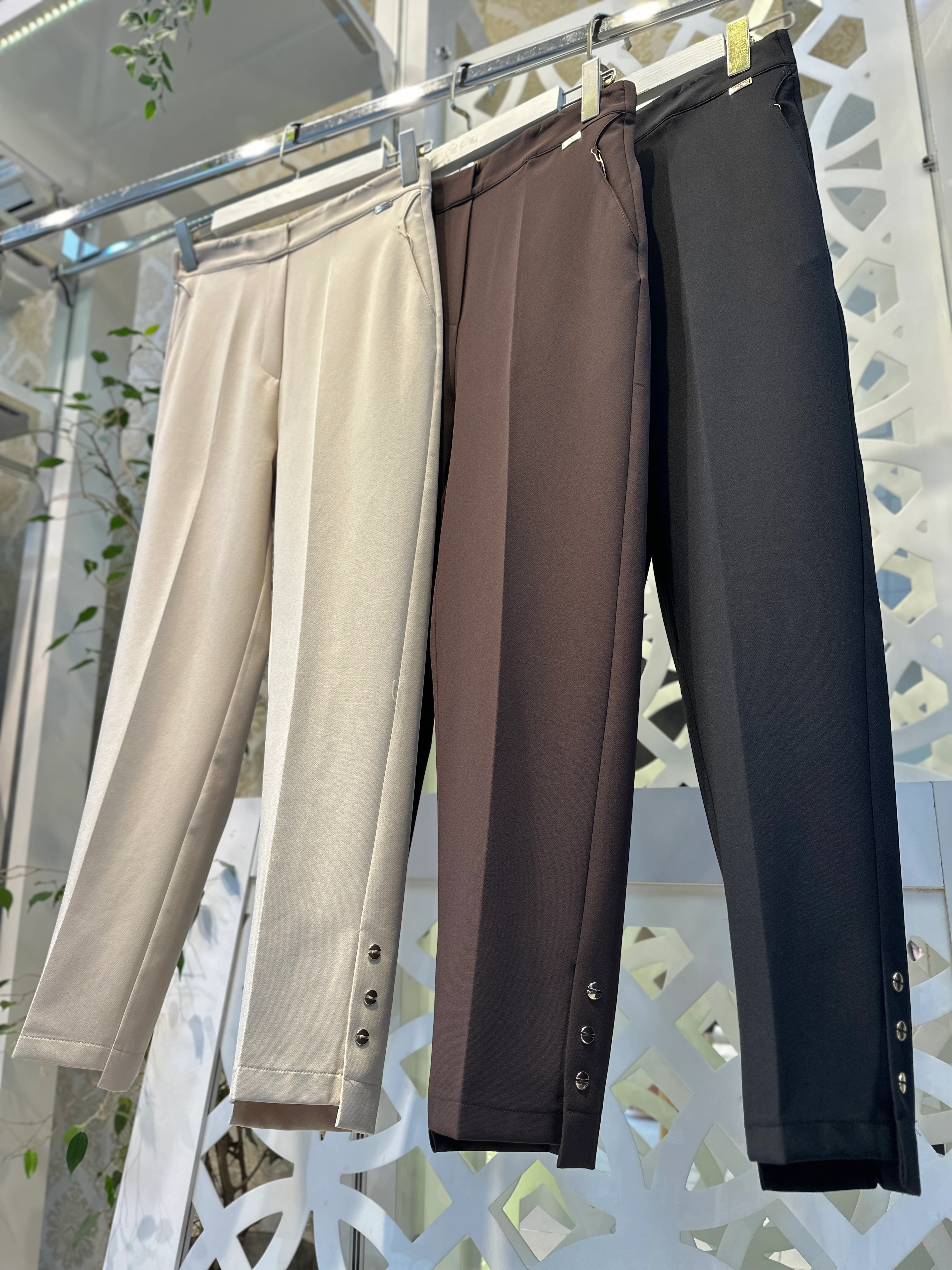 Paça düğme detaylı krep pantolon 